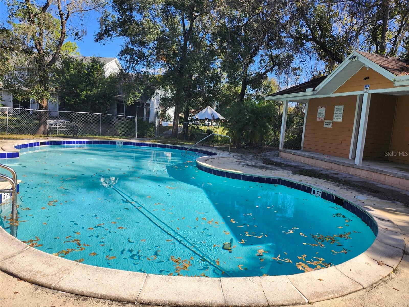 RIVERS EDGE - Residential