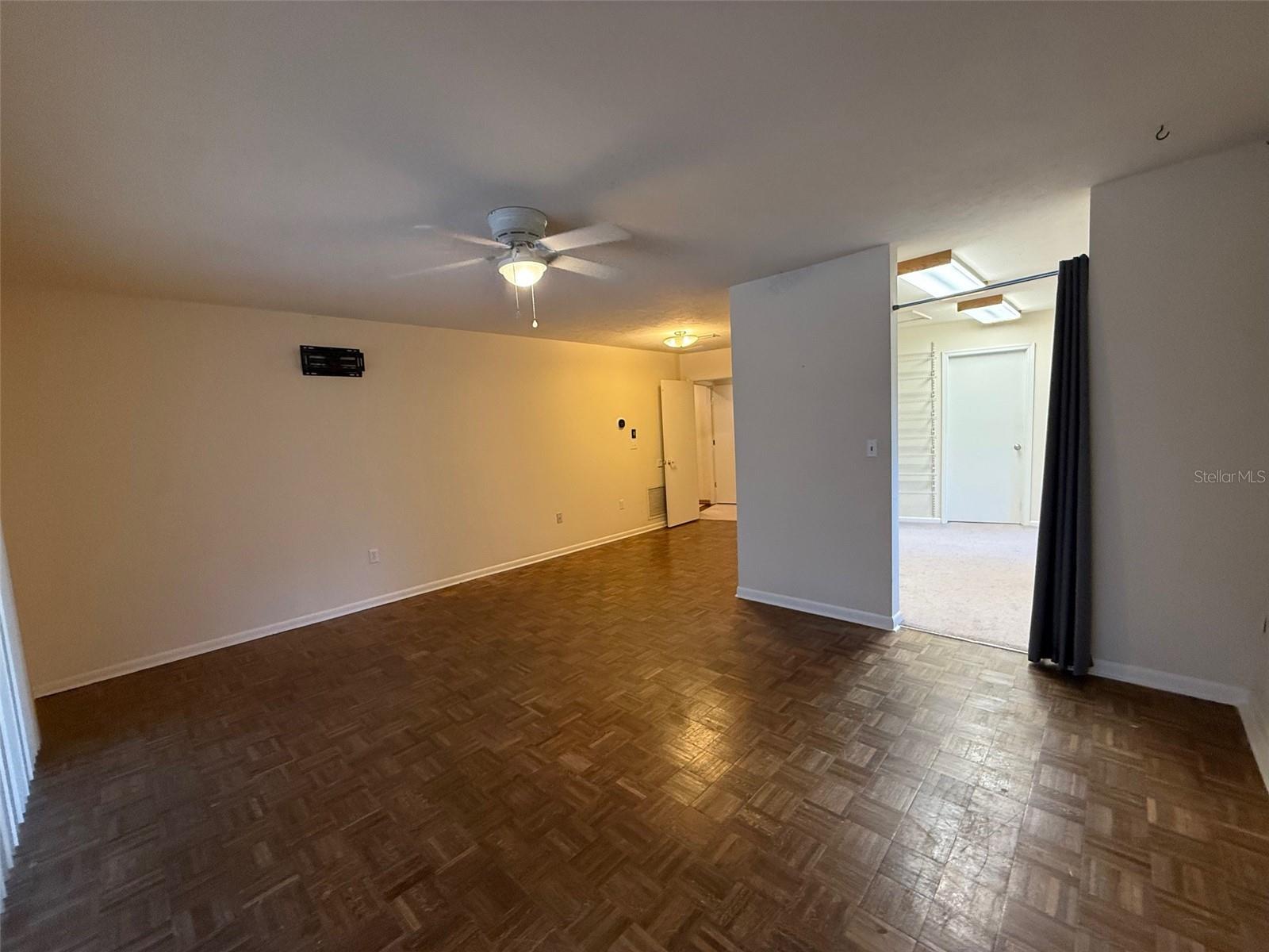 RAINTREE - Residential