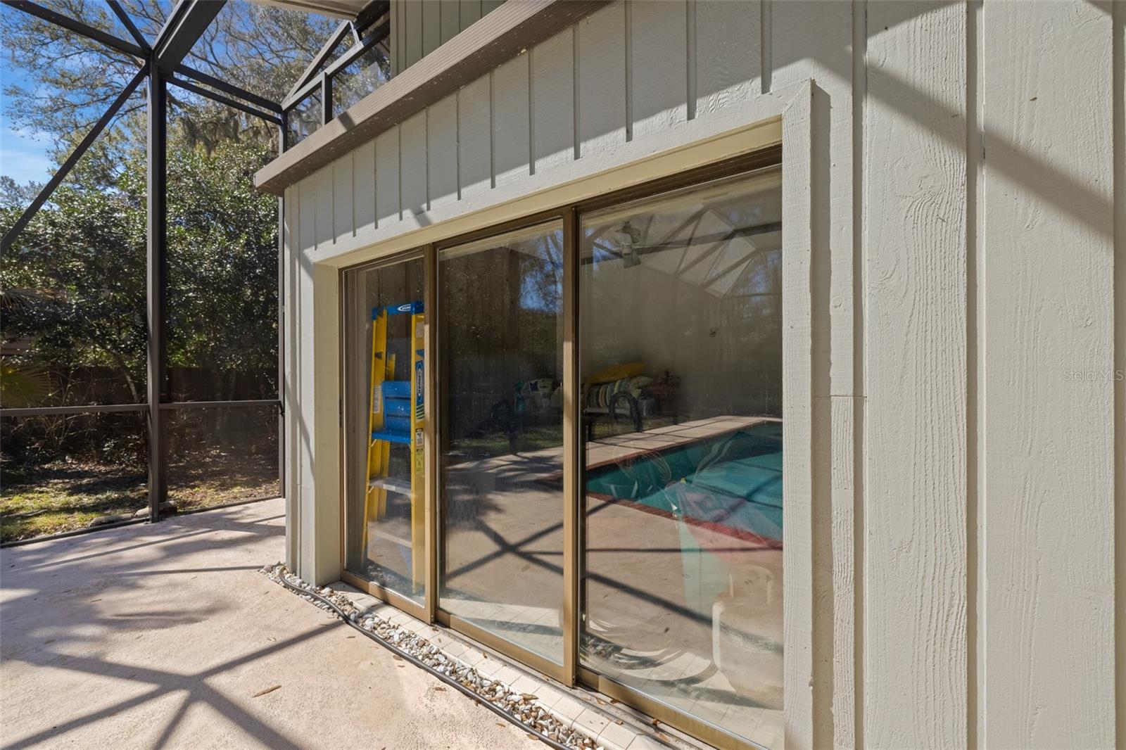 RAINTREE - Residential