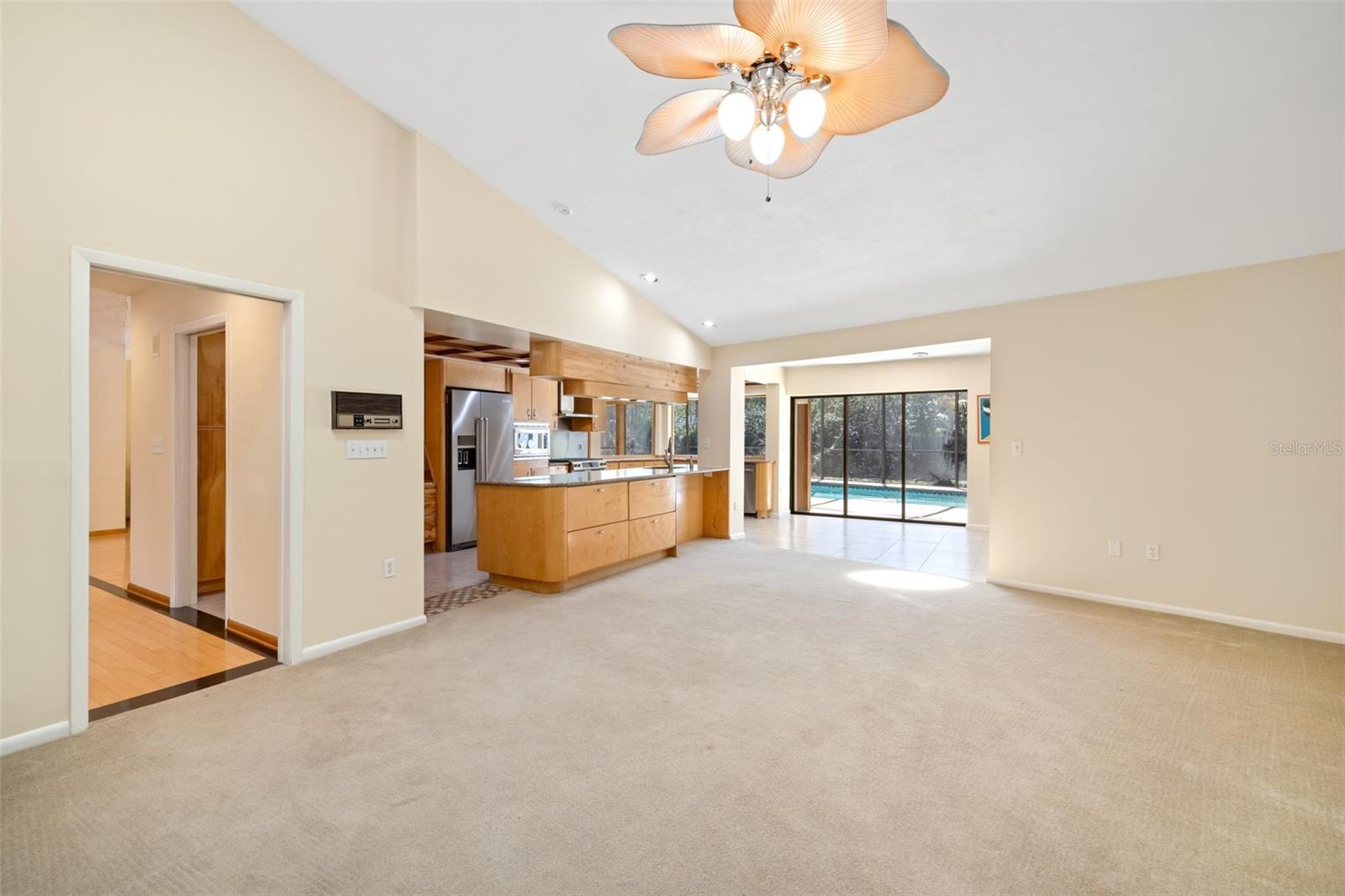 RAINTREE - Residential