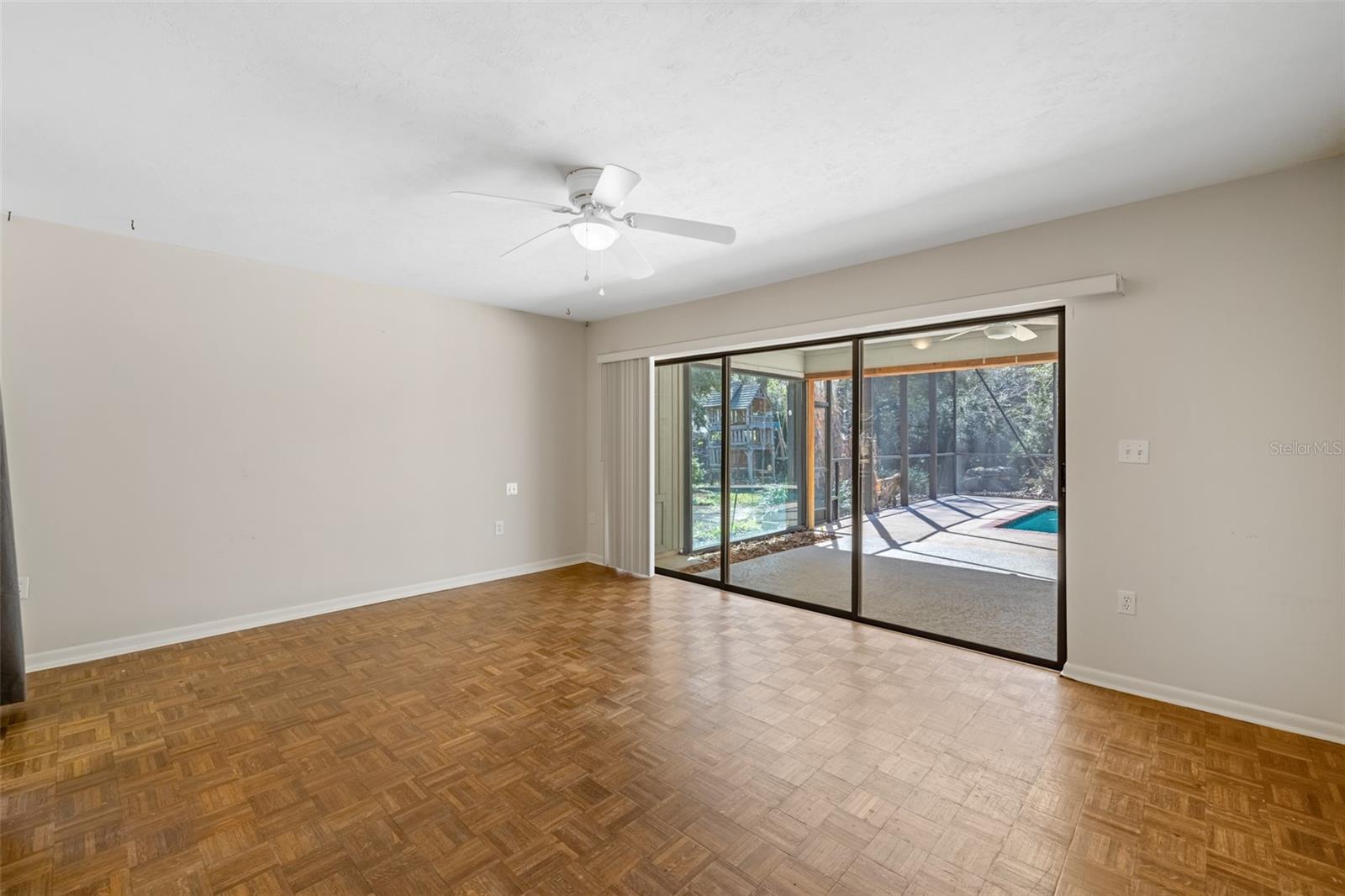 RAINTREE - Residential