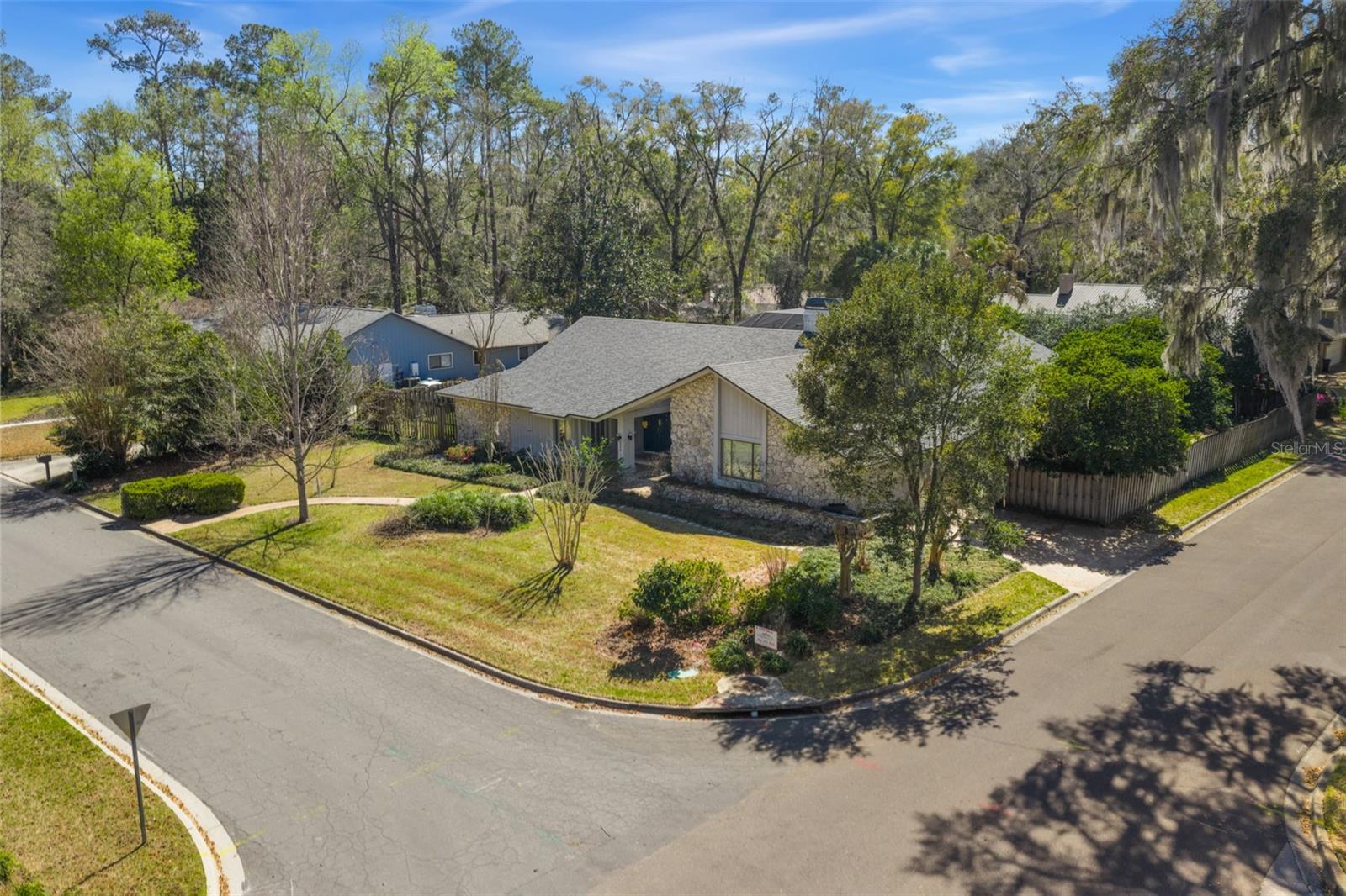 RAINTREE - Residential