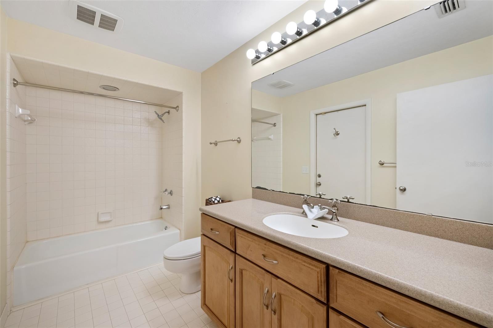 RAINTREE - Residential