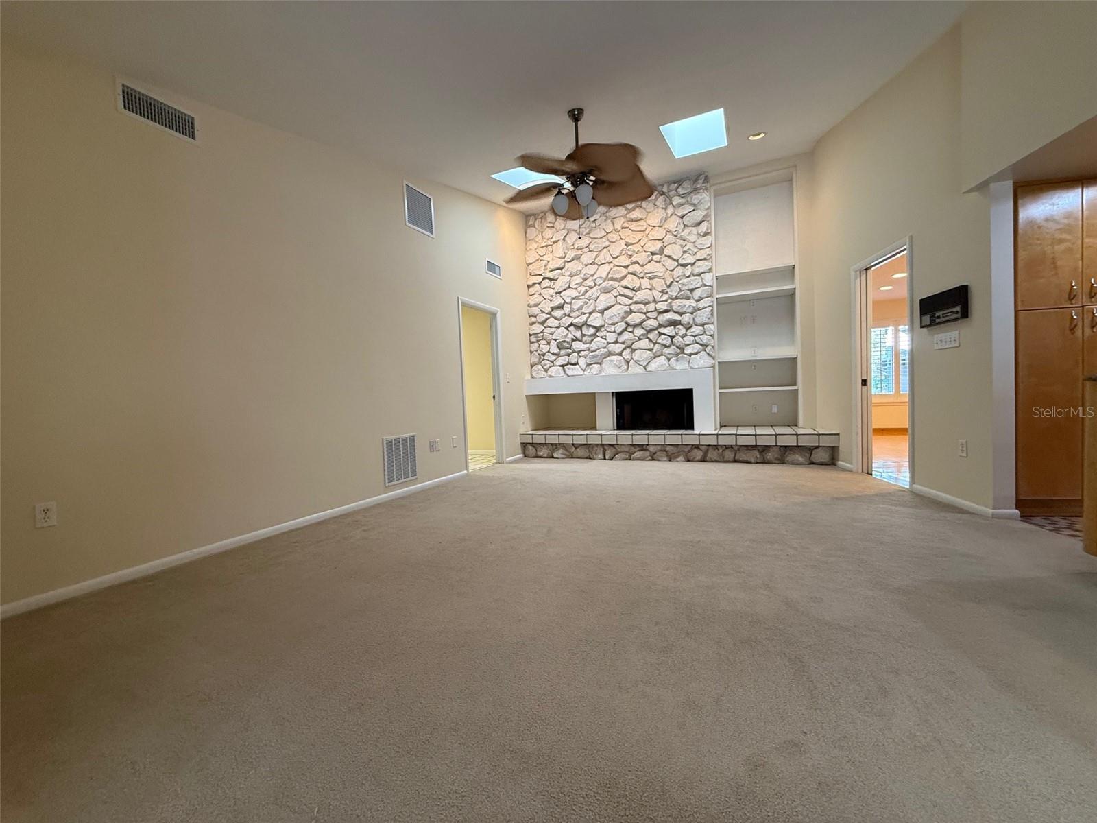 RAINTREE - Residential