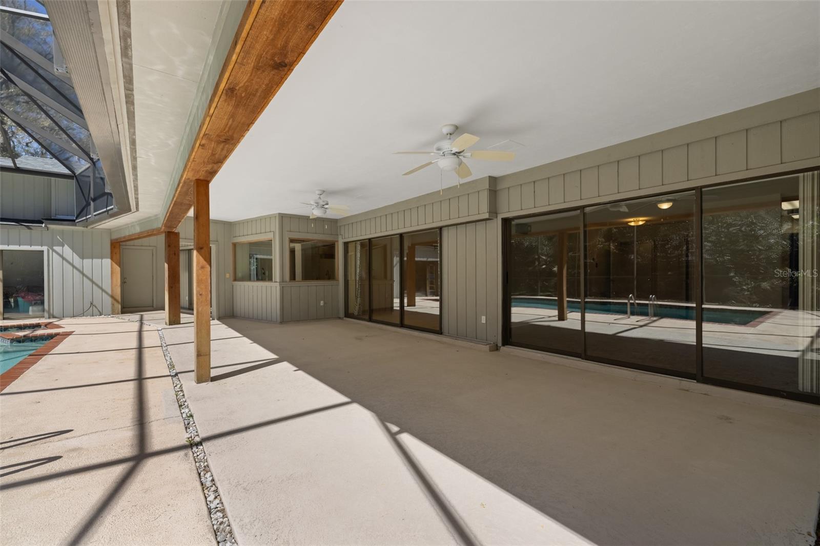 RAINTREE - Residential