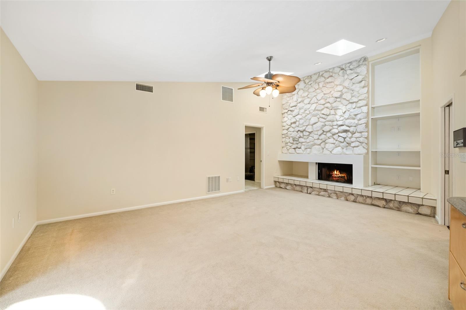 RAINTREE - Residential