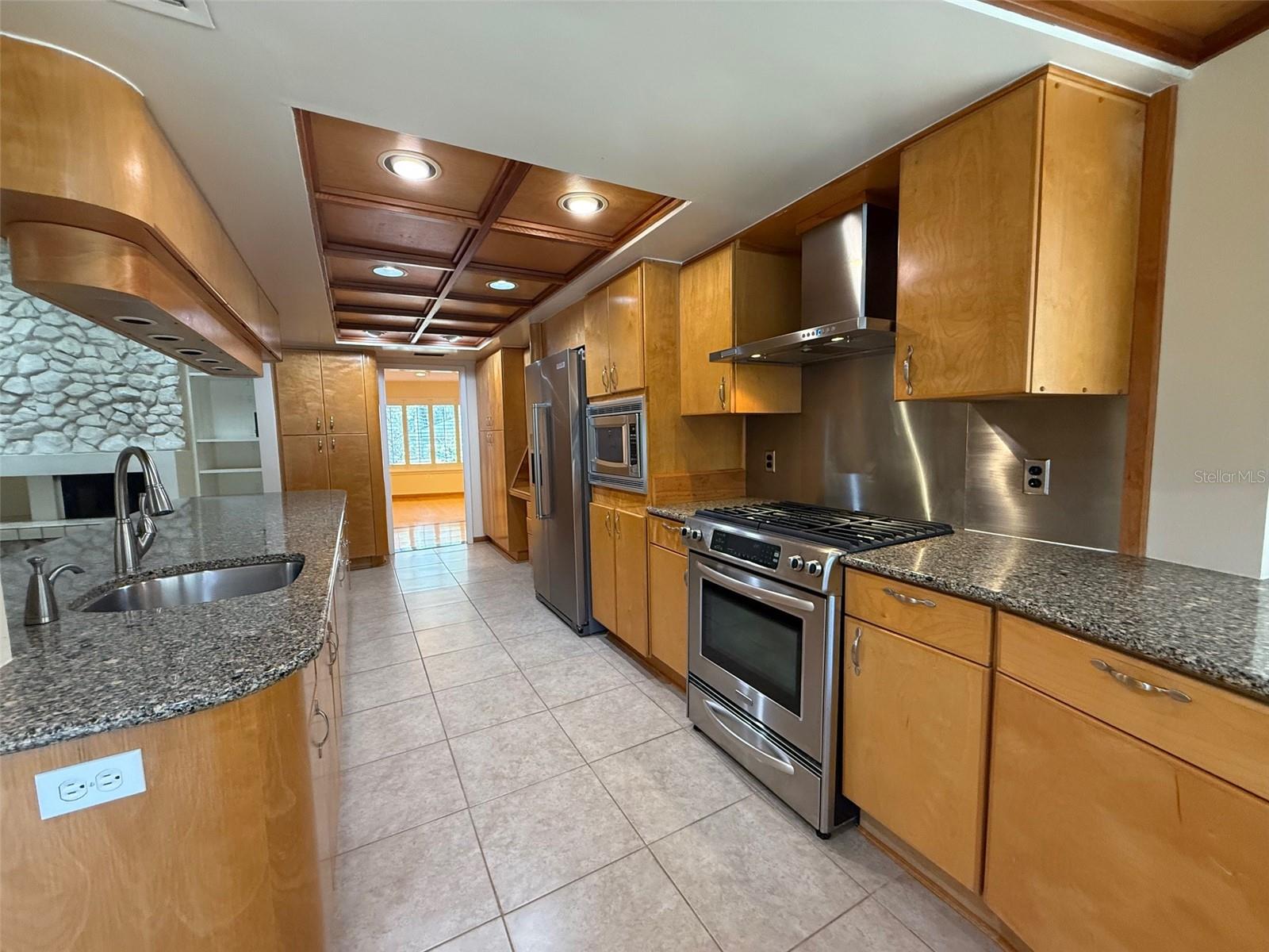 RAINTREE - Residential