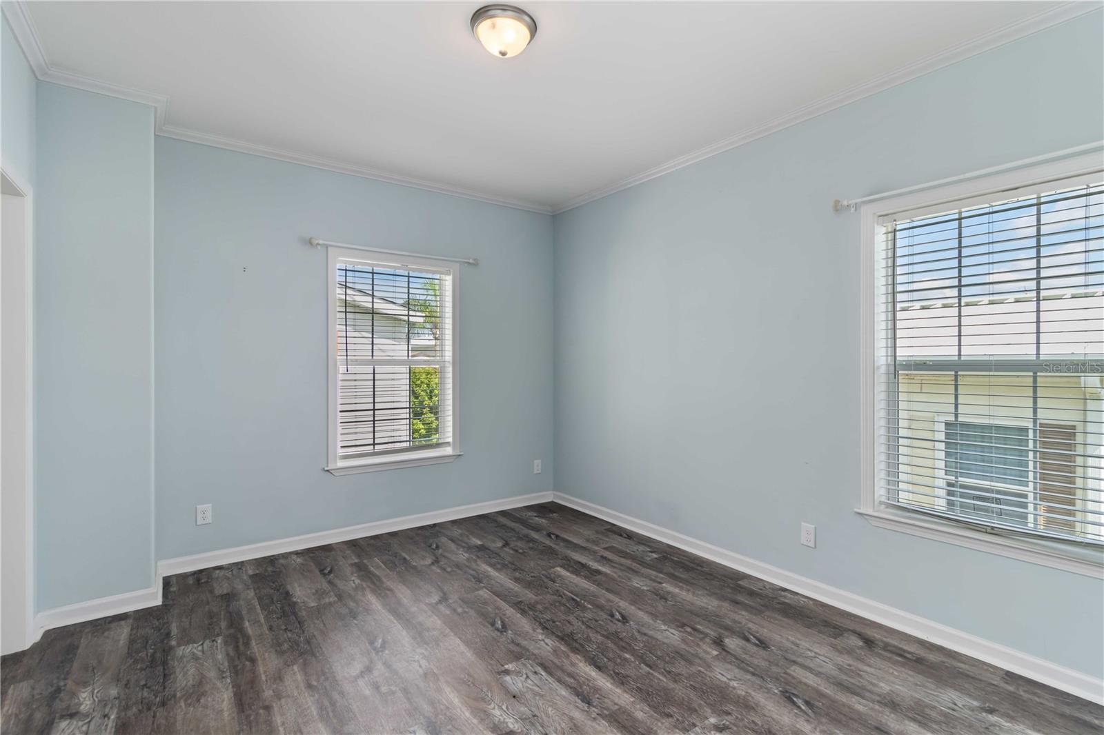 HARBOR LIGHTS MHP CO-OP - Residential