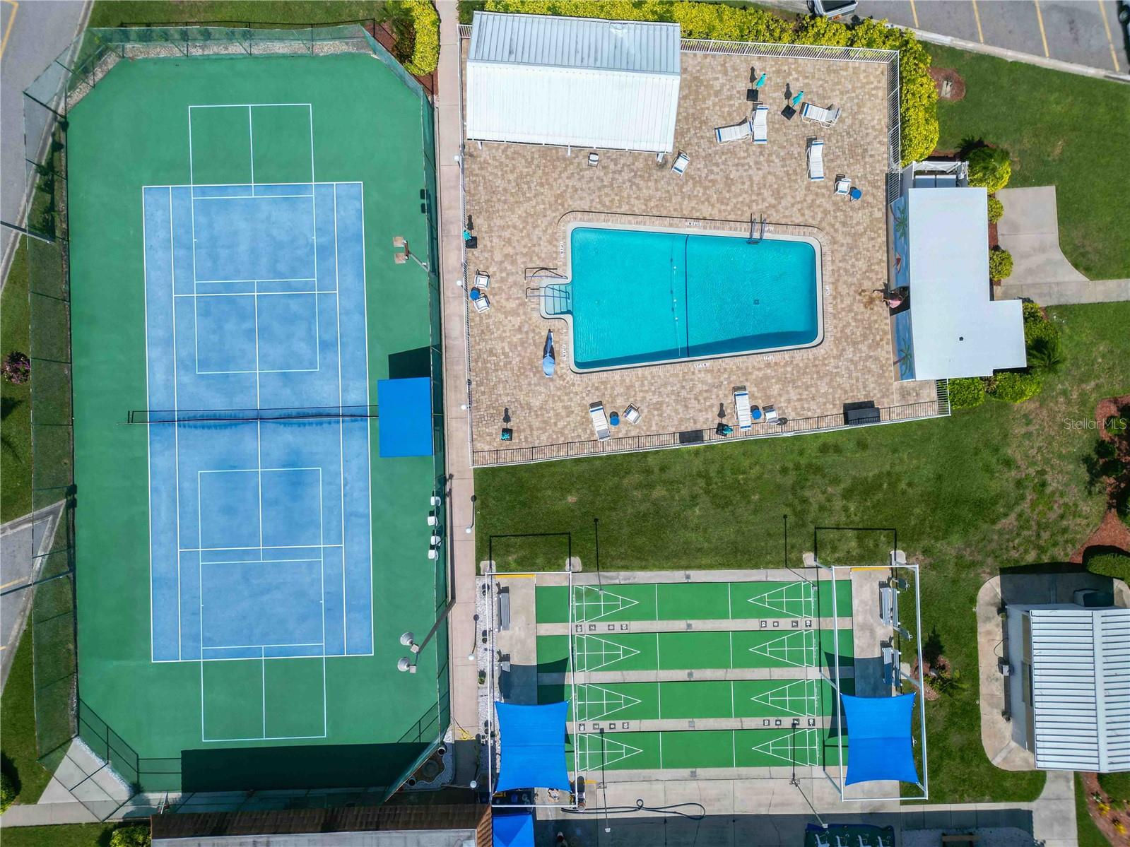 HARBOR LIGHTS MHP CO-OP - Residential