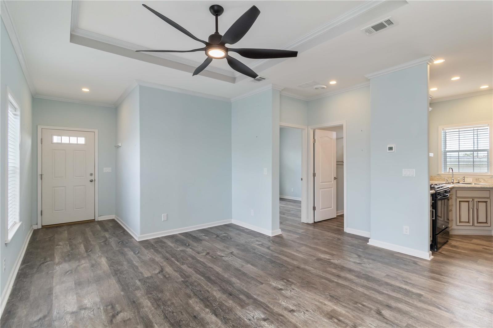 HARBOR LIGHTS MHP CO-OP - Residential