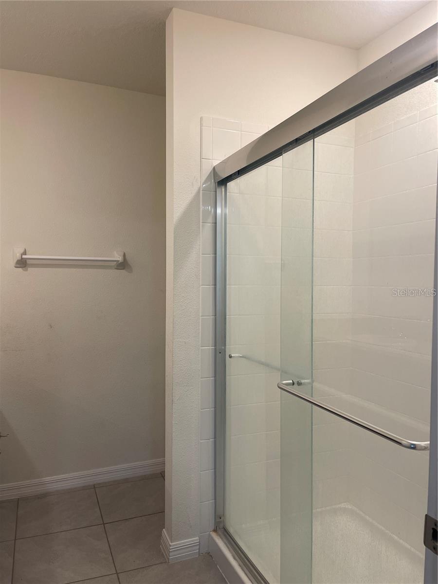 ASHBERRY VLG PH 2A - Residential Lease