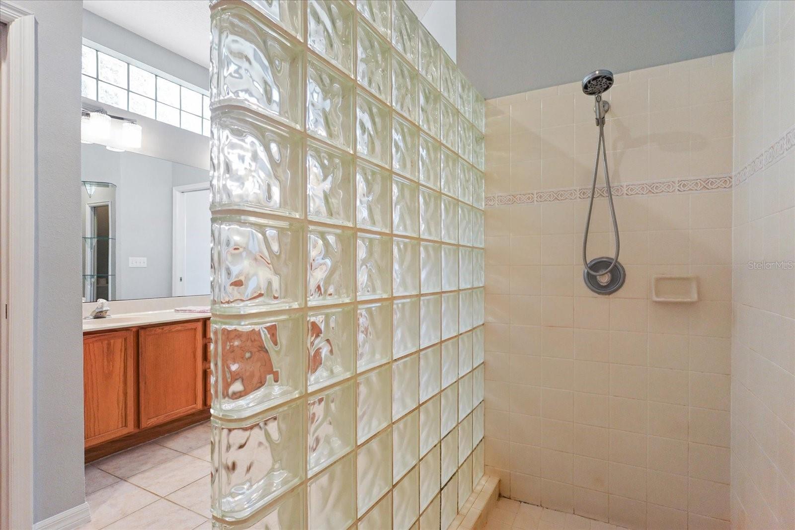 WESTCHASE SEC 430A - Residential