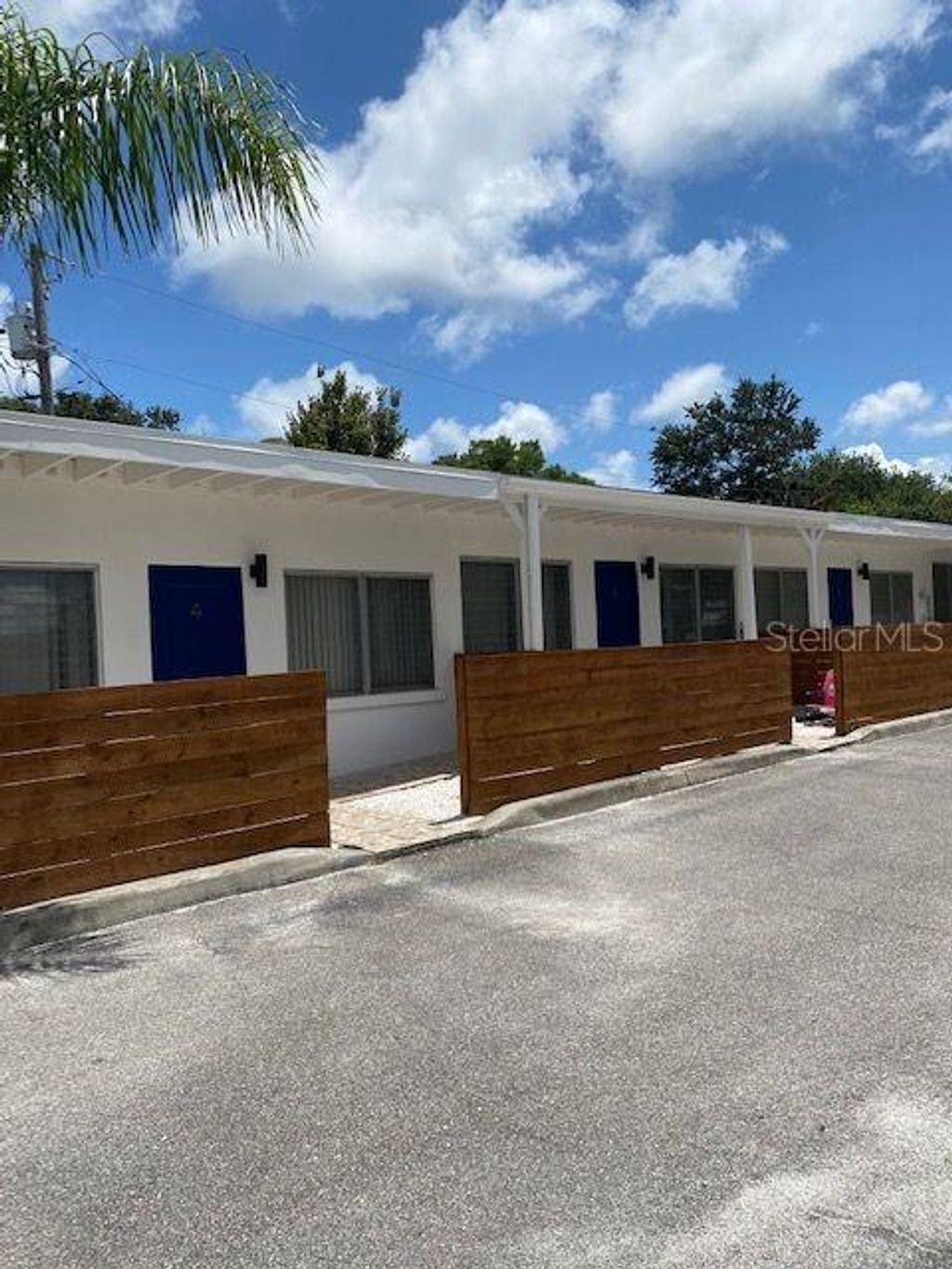 Photo of 2035 Edgewater Drive #10, Clearwater, FL 33755 (MLS # TB8485543)