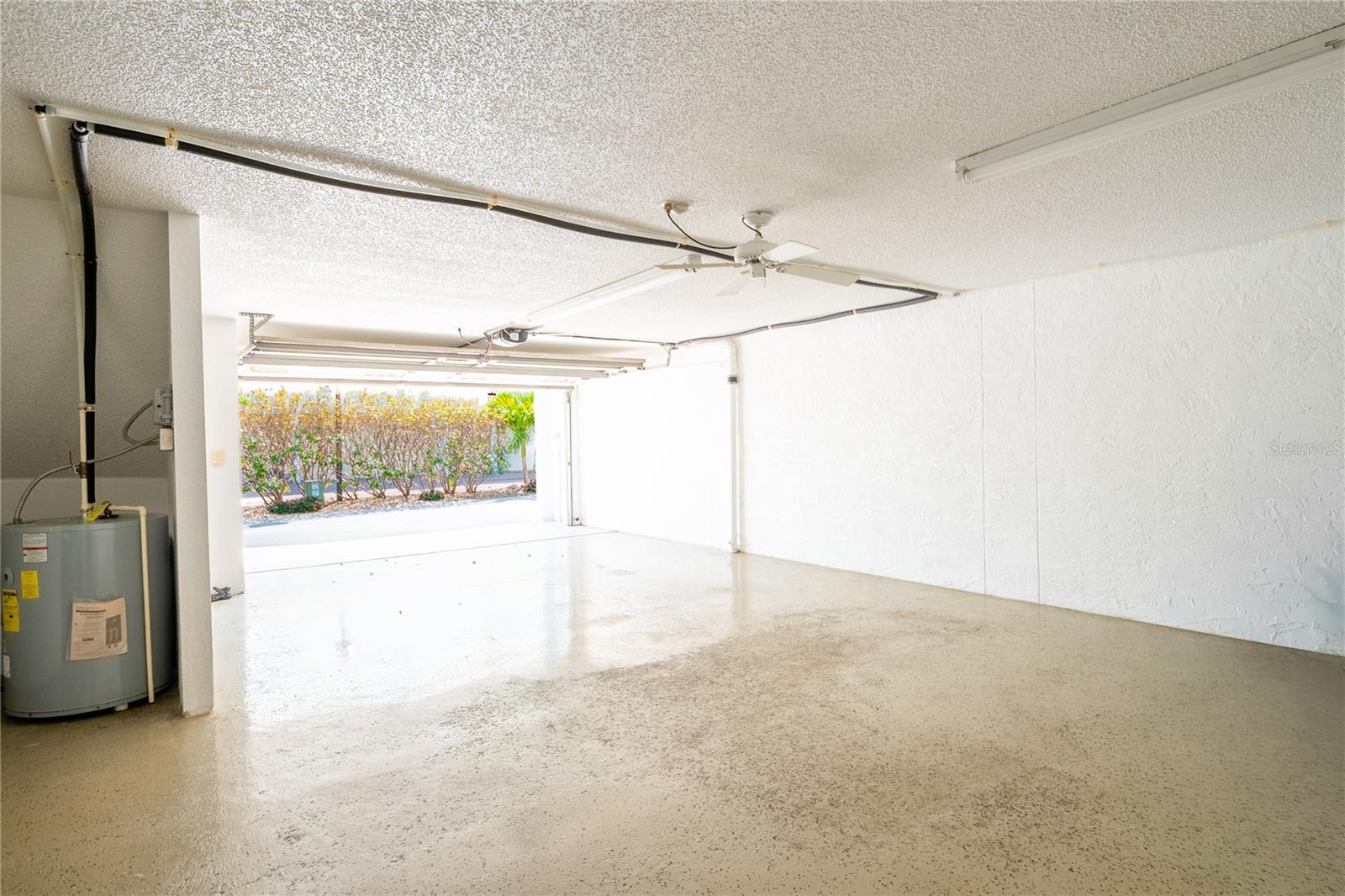 TIERRA SAILS TOWNHOMES - Residential