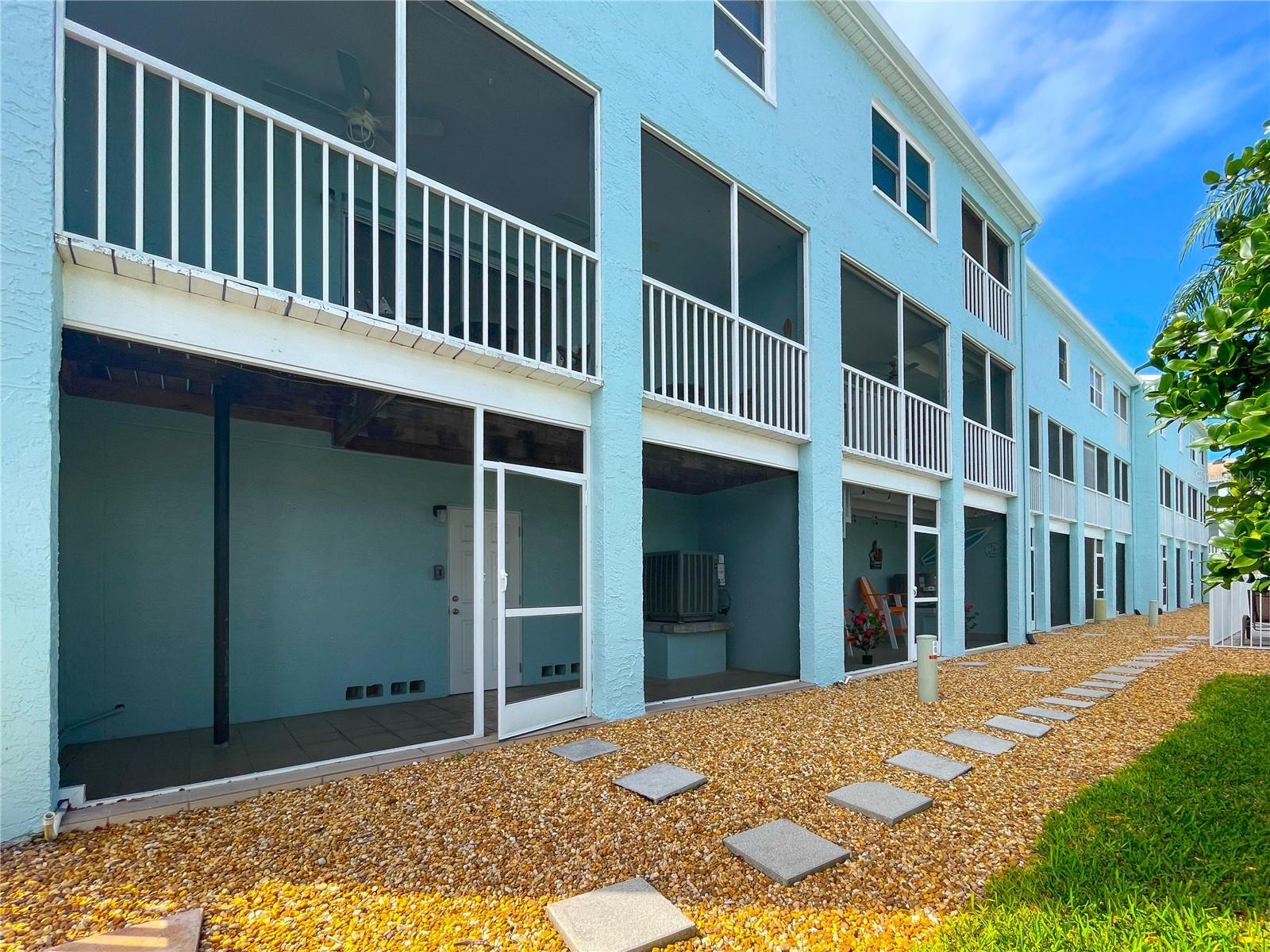 TIERRA SAILS TOWNHOMES - Residential