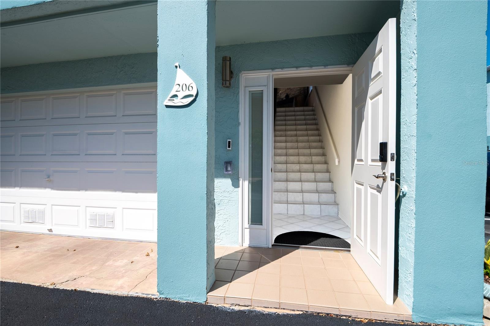 TIERRA SAILS TOWNHOMES - Residential