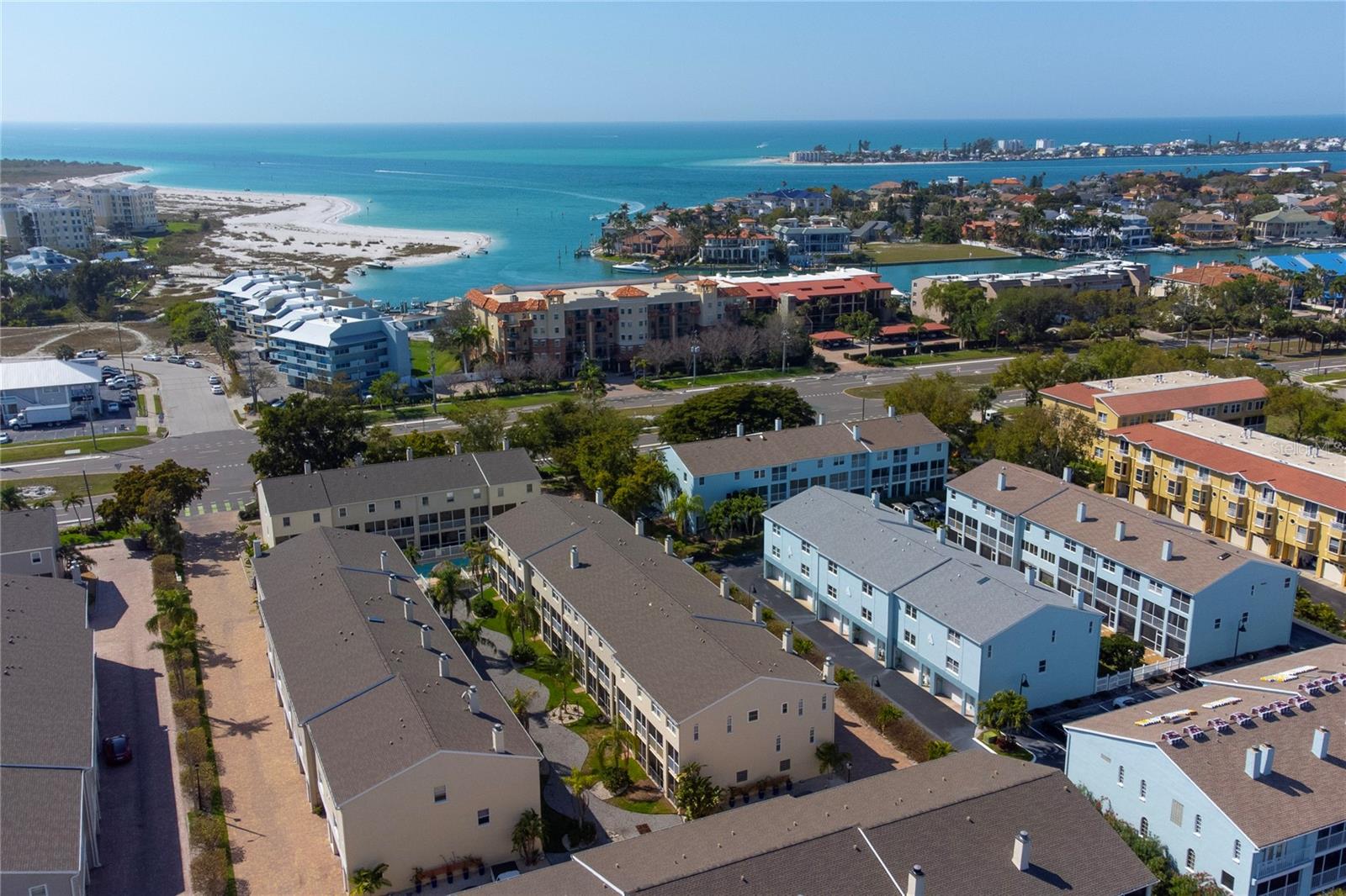 TIERRA SAILS TOWNHOMES - Residential