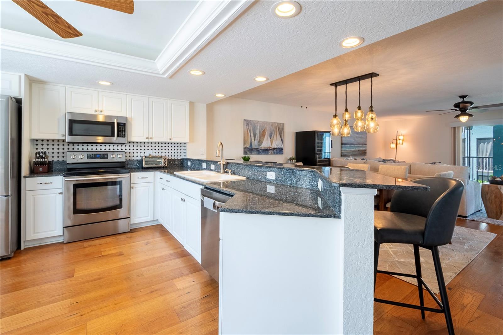 TIERRA SAILS TOWNHOMES - Residential