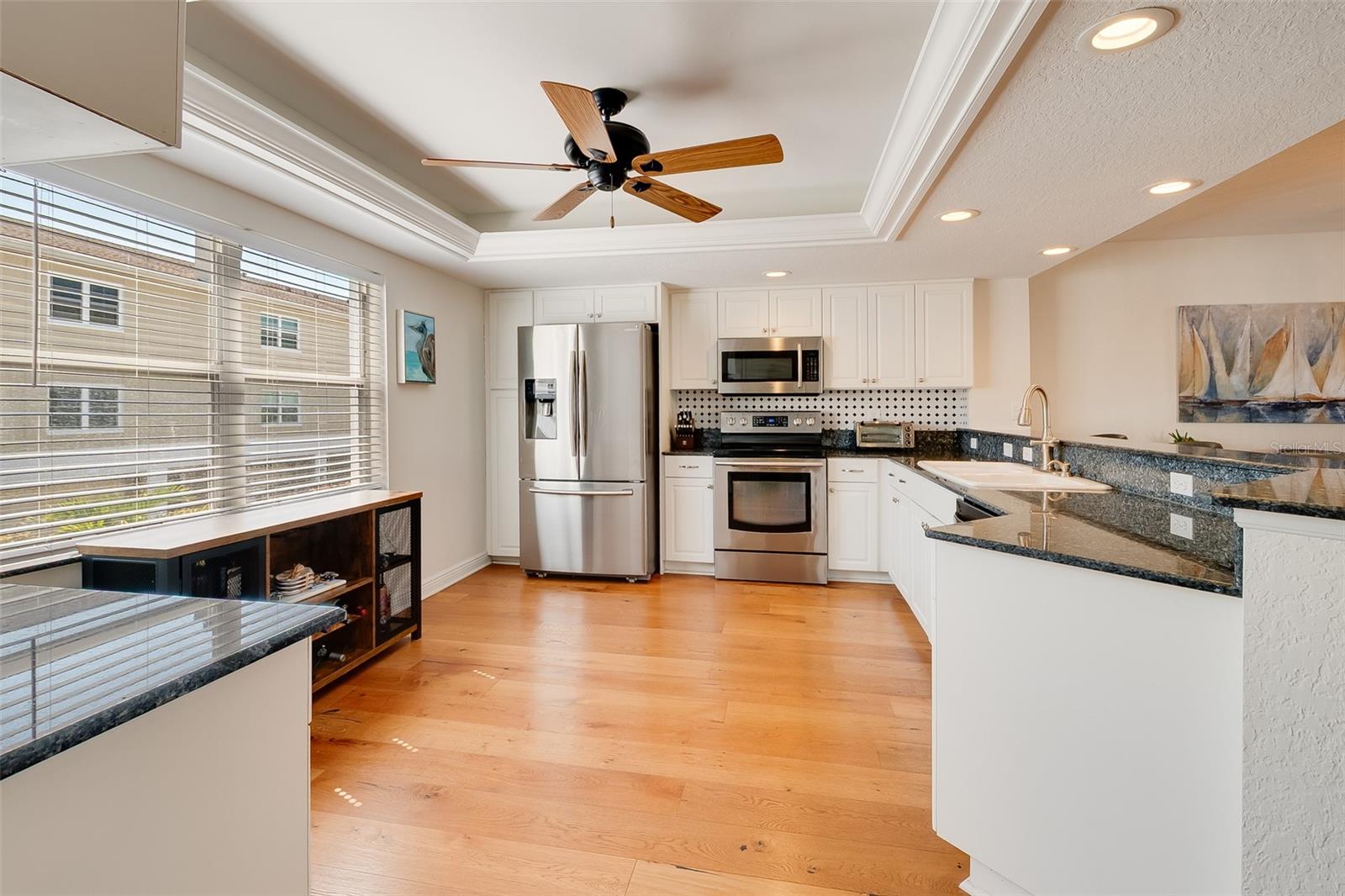 TIERRA SAILS TOWNHOMES - Residential