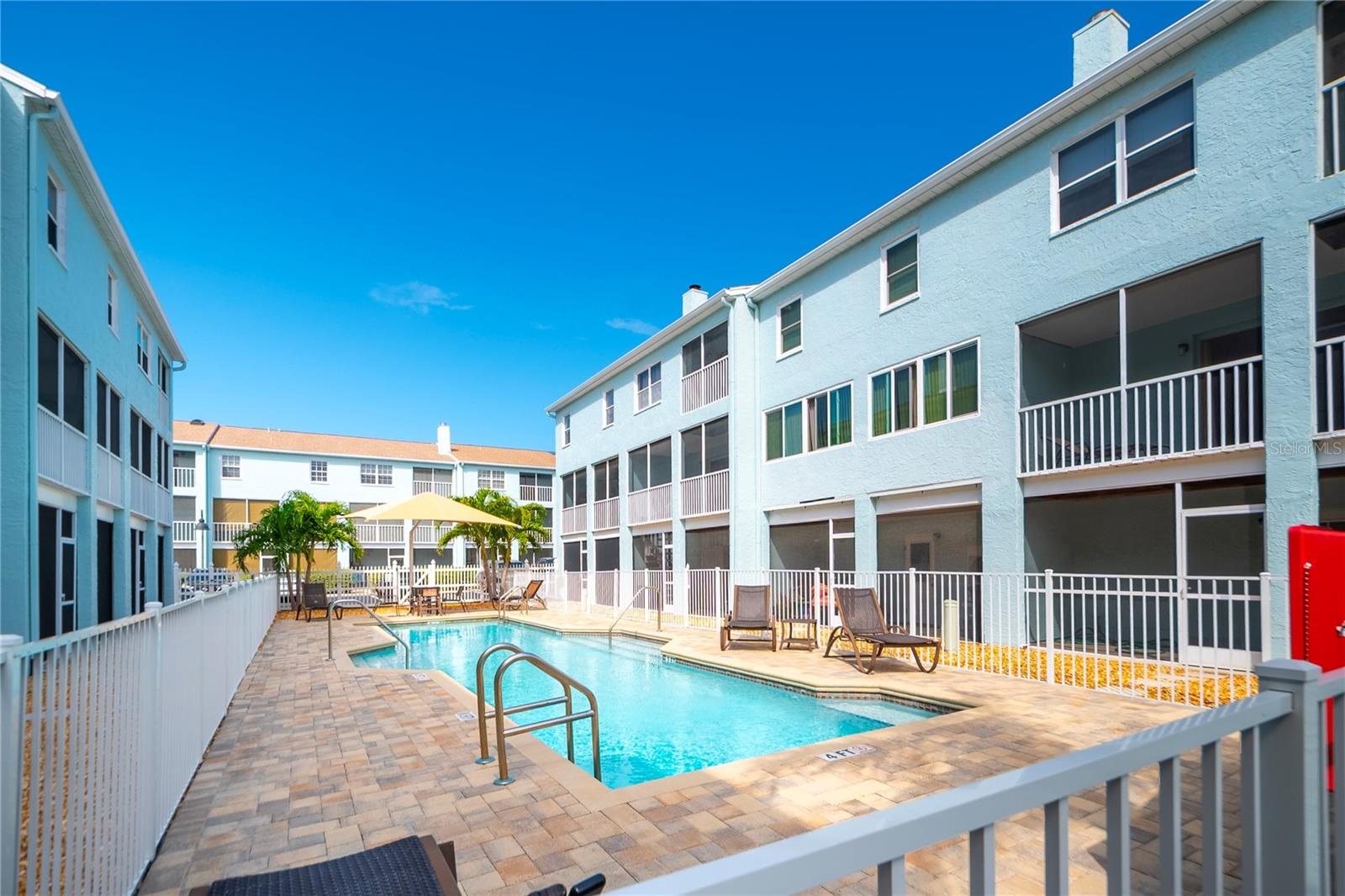 TIERRA SAILS TOWNHOMES - Residential