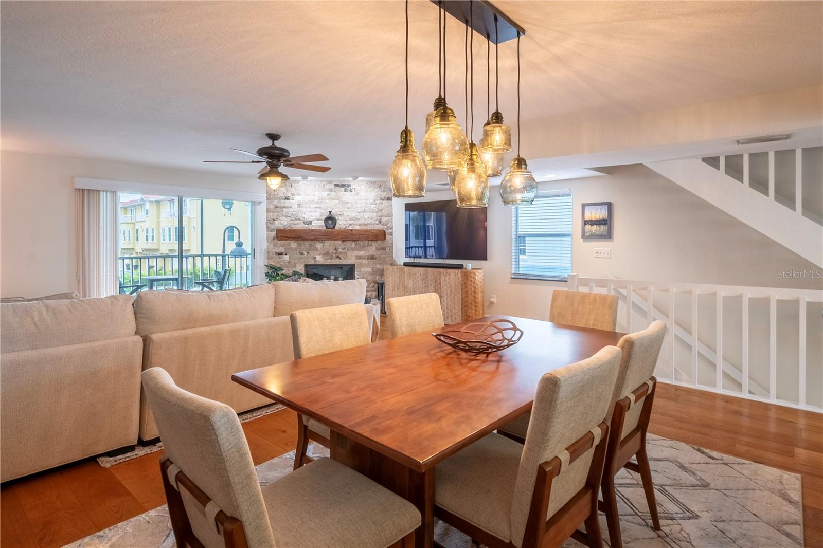 TIERRA SAILS TOWNHOMES - Residential