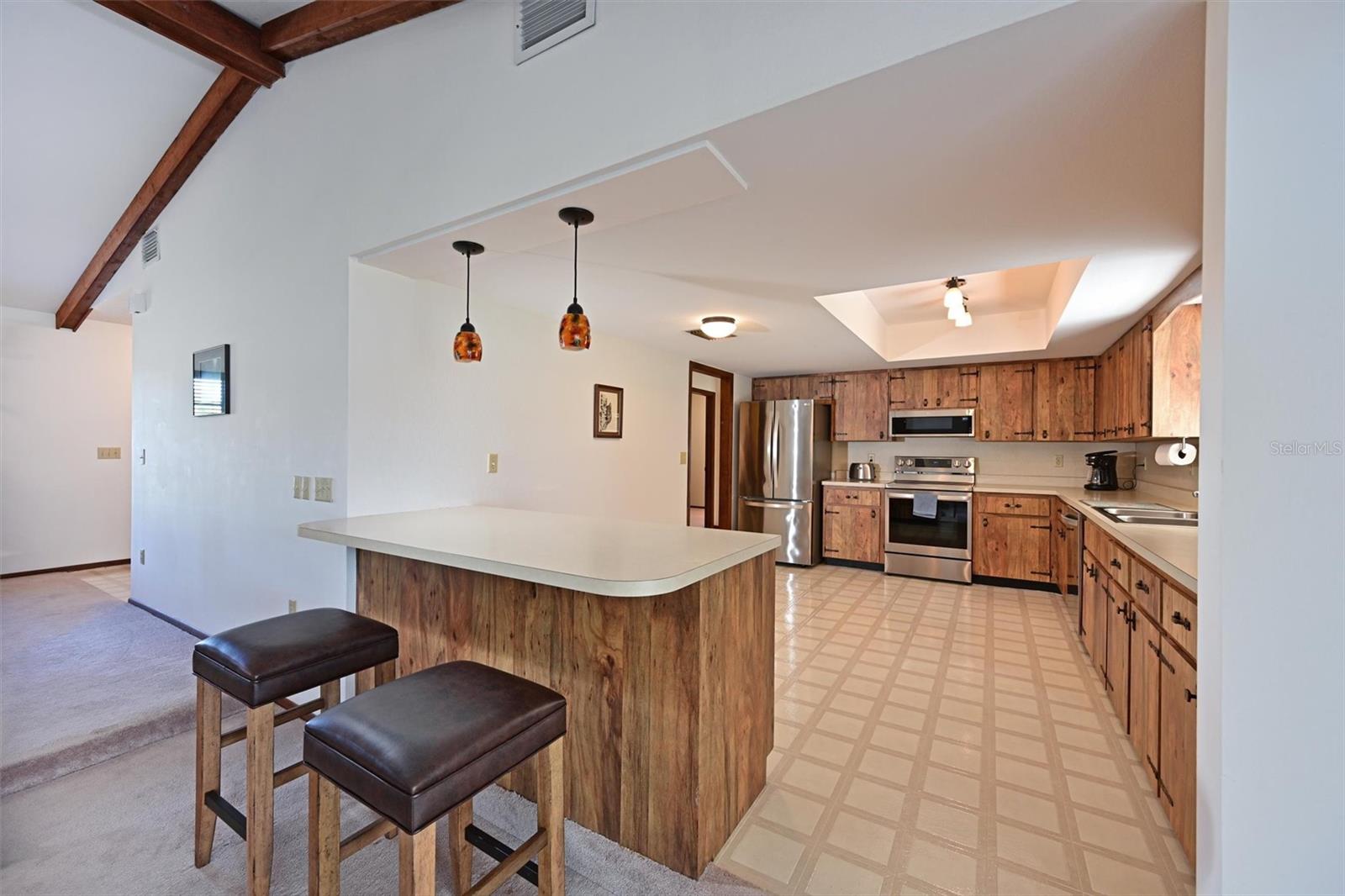 KNOLLWOOD - Residential