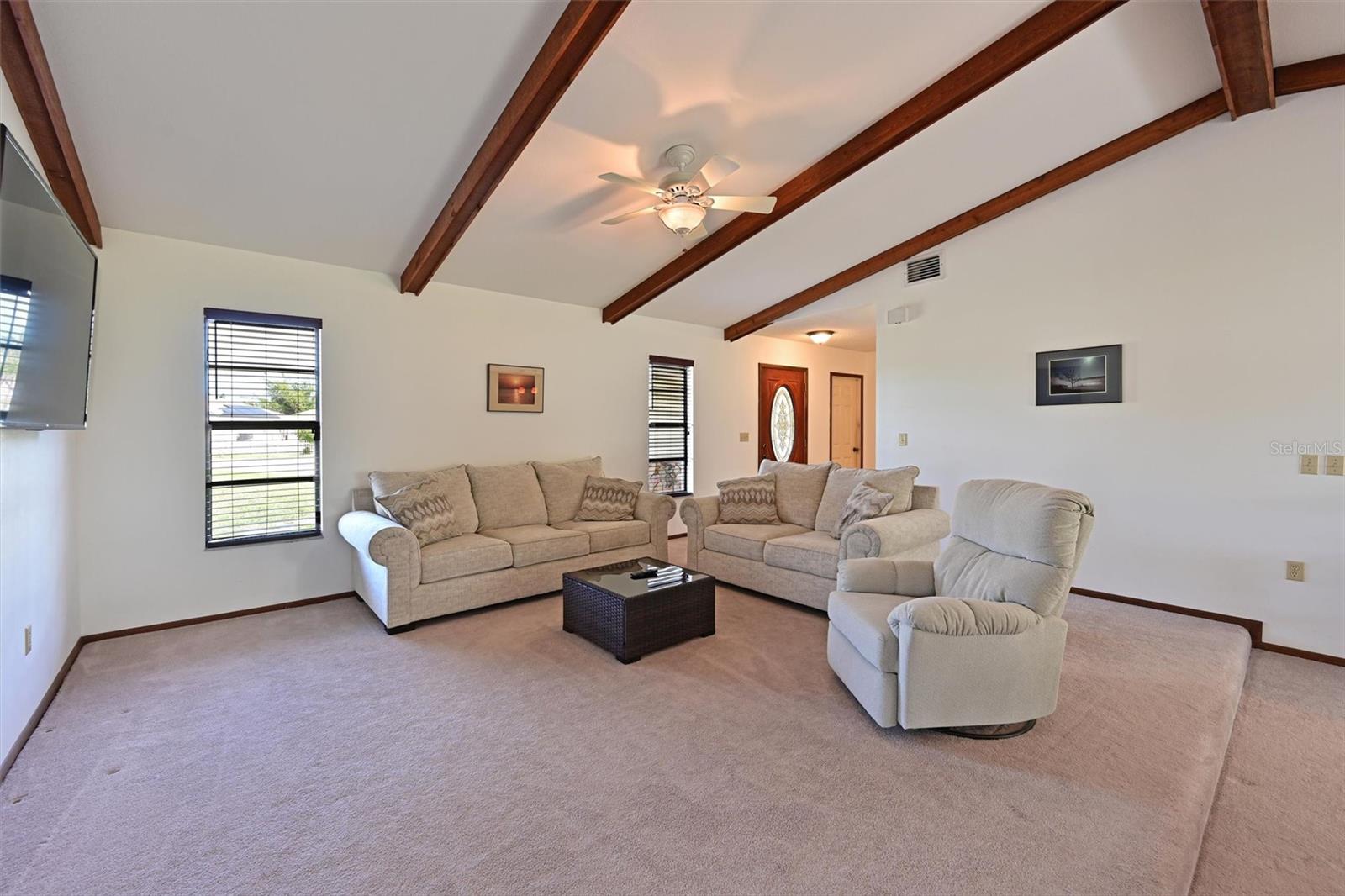 KNOLLWOOD - Residential