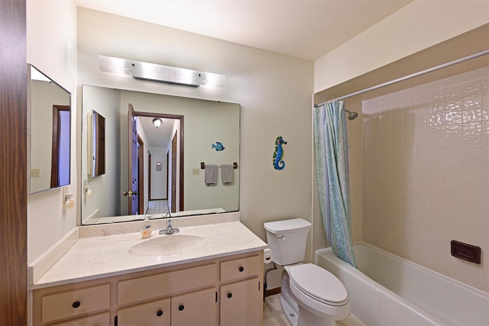 KNOLLWOOD - Residential