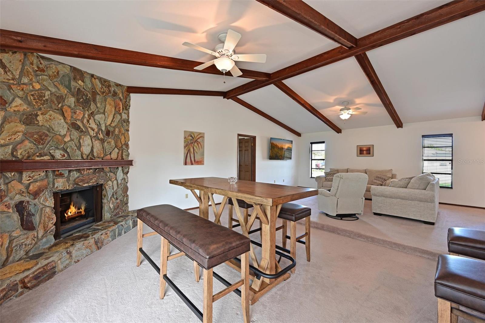 KNOLLWOOD - Residential