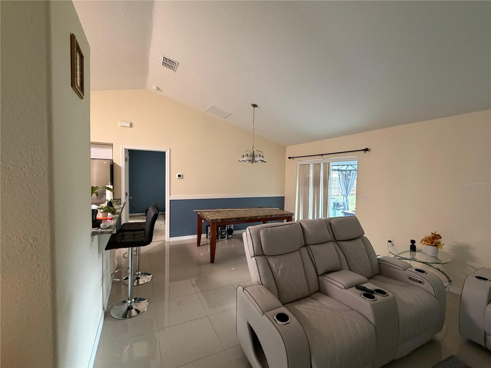 14220 SPRING HILL DRIVE