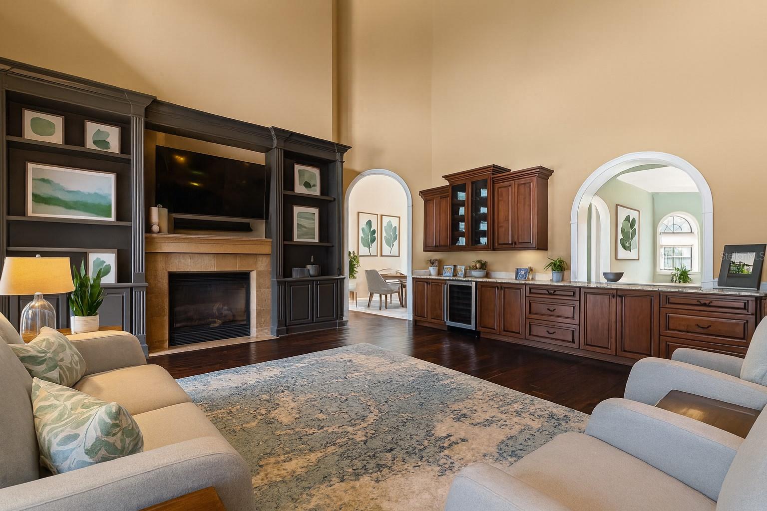 THE GROVE - Residential