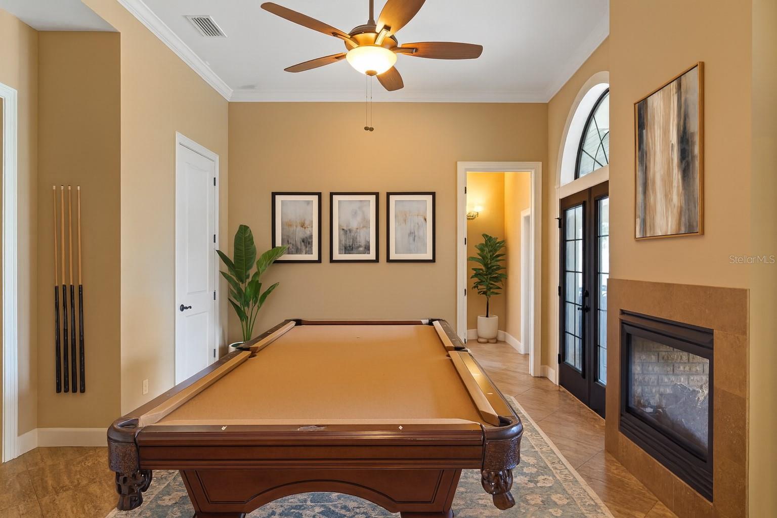 THE GROVE - Residential