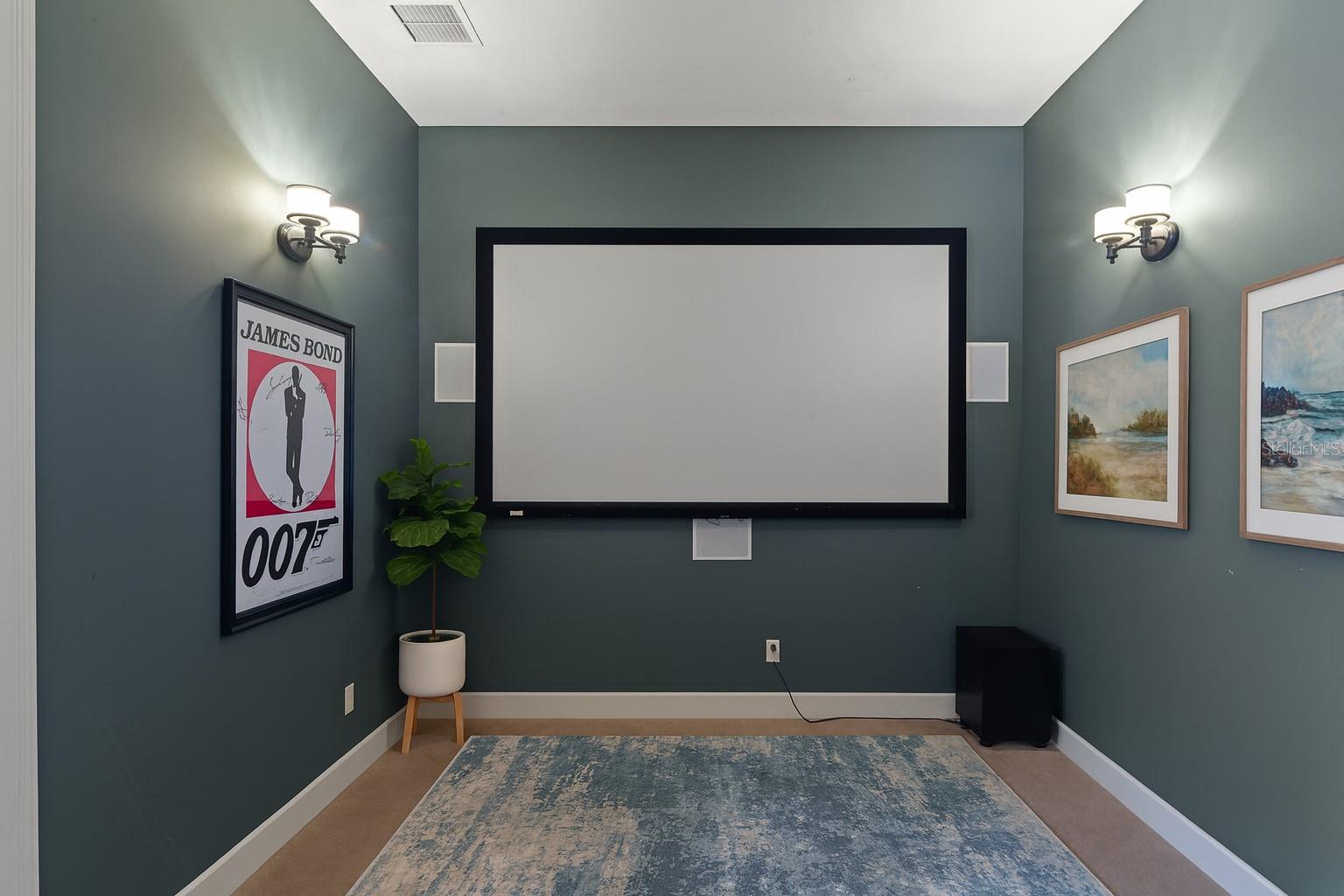 THE GROVE - Residential