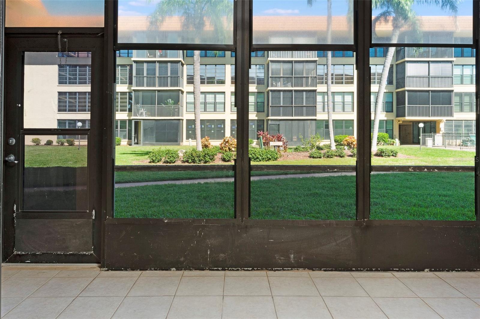 BAY MARINER THE CONDO - Residential