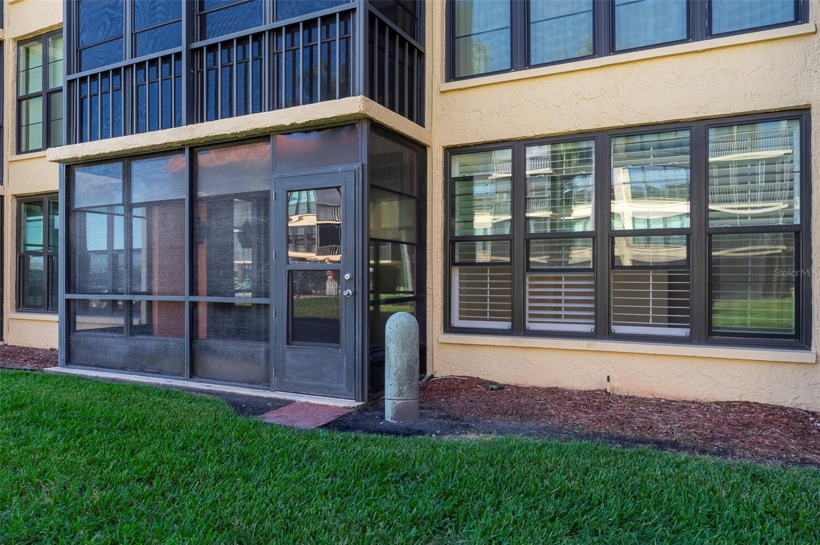 BAY MARINER THE CONDO - Residential