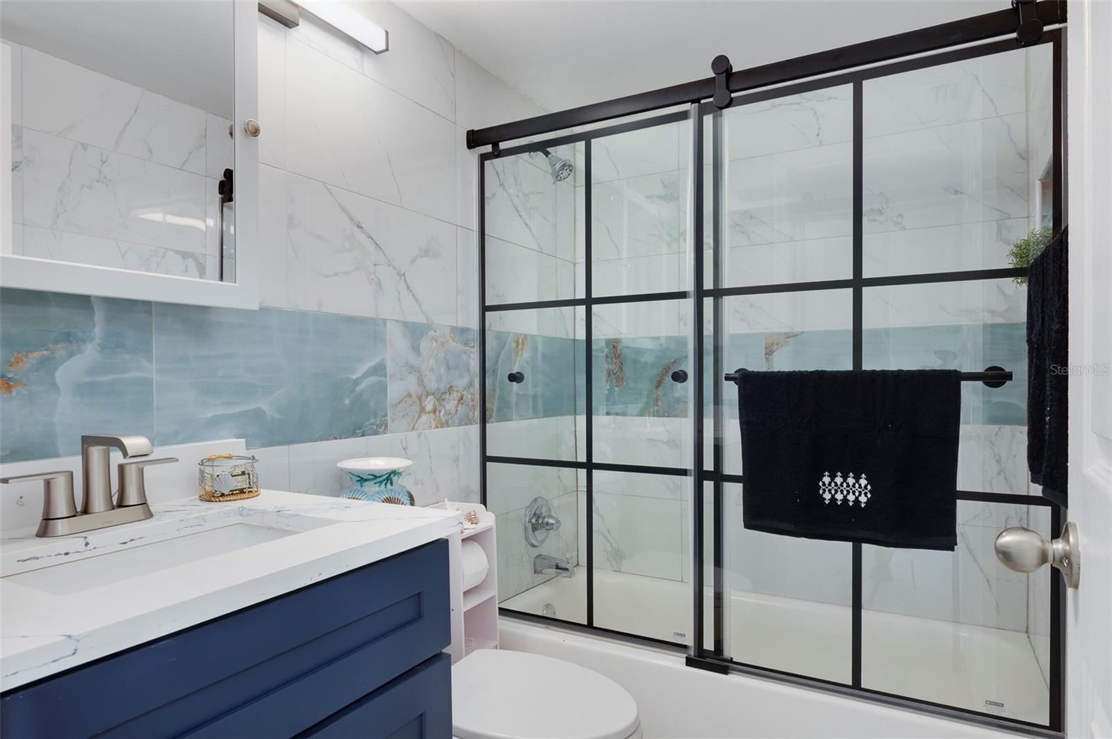 BAY MARINER THE CONDO - Residential