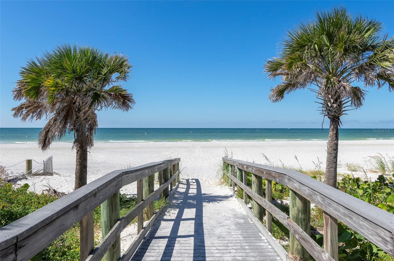 BAY MARINER THE CONDO - Residential