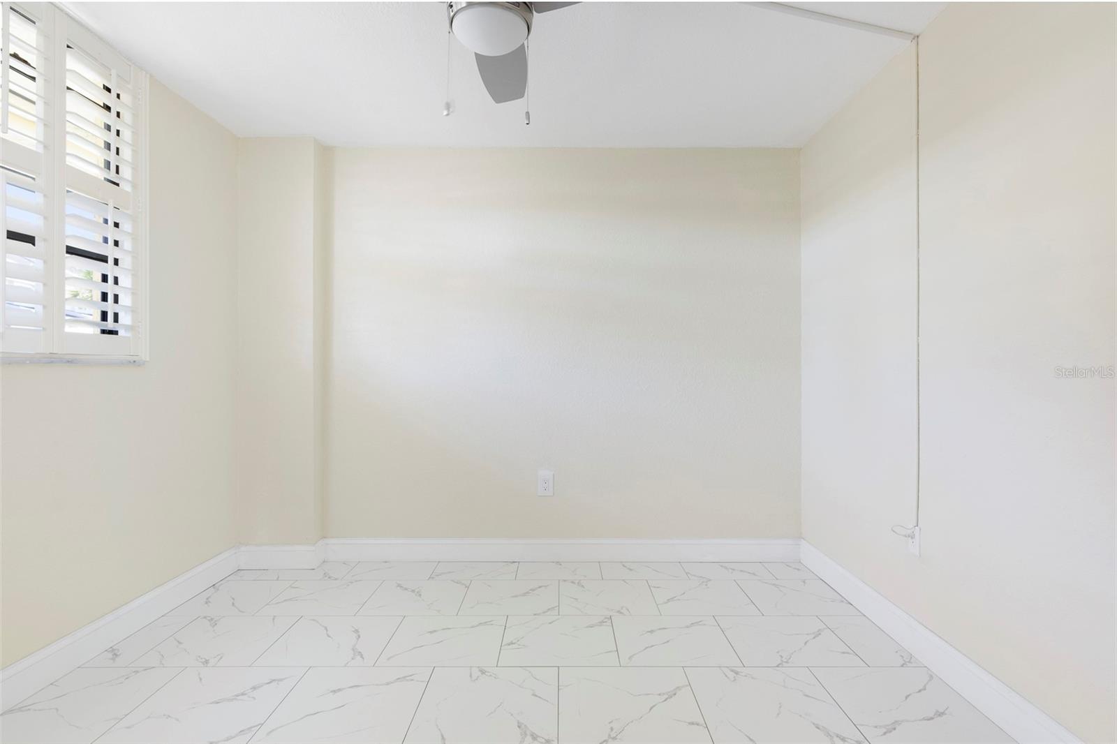 BAY MARINER THE CONDO - Residential