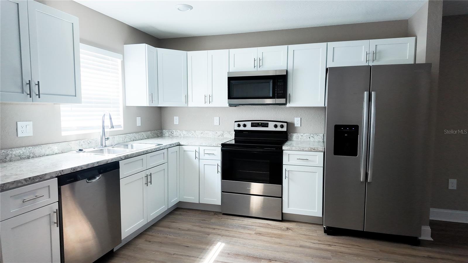 LAKE BEULAH HEIGHTS DIV 02 - Residential Income