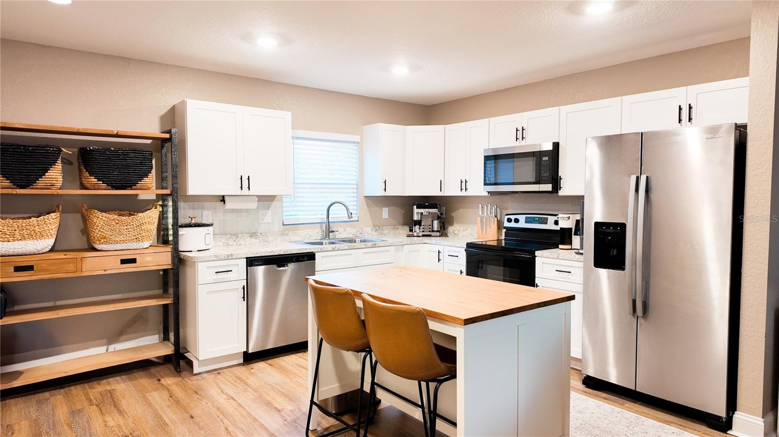 LAKE BEULAH HEIGHTS DIV 02 - Residential Income