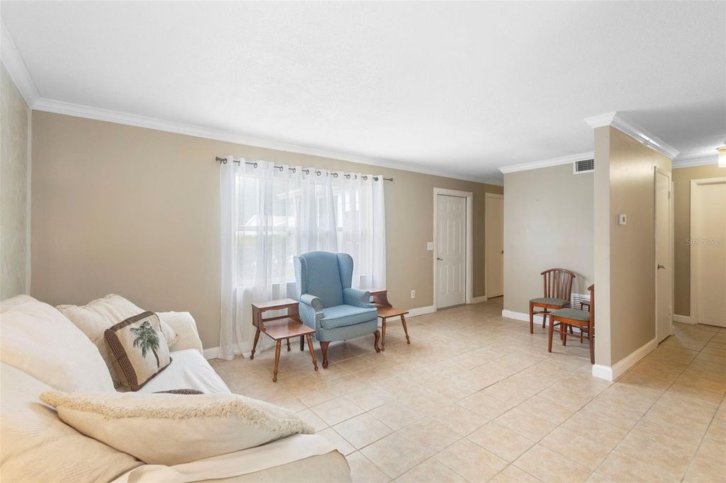 Photo of 2035 Valencia Circle, Kissimmee, FL 34741 (MLS # O6351860)