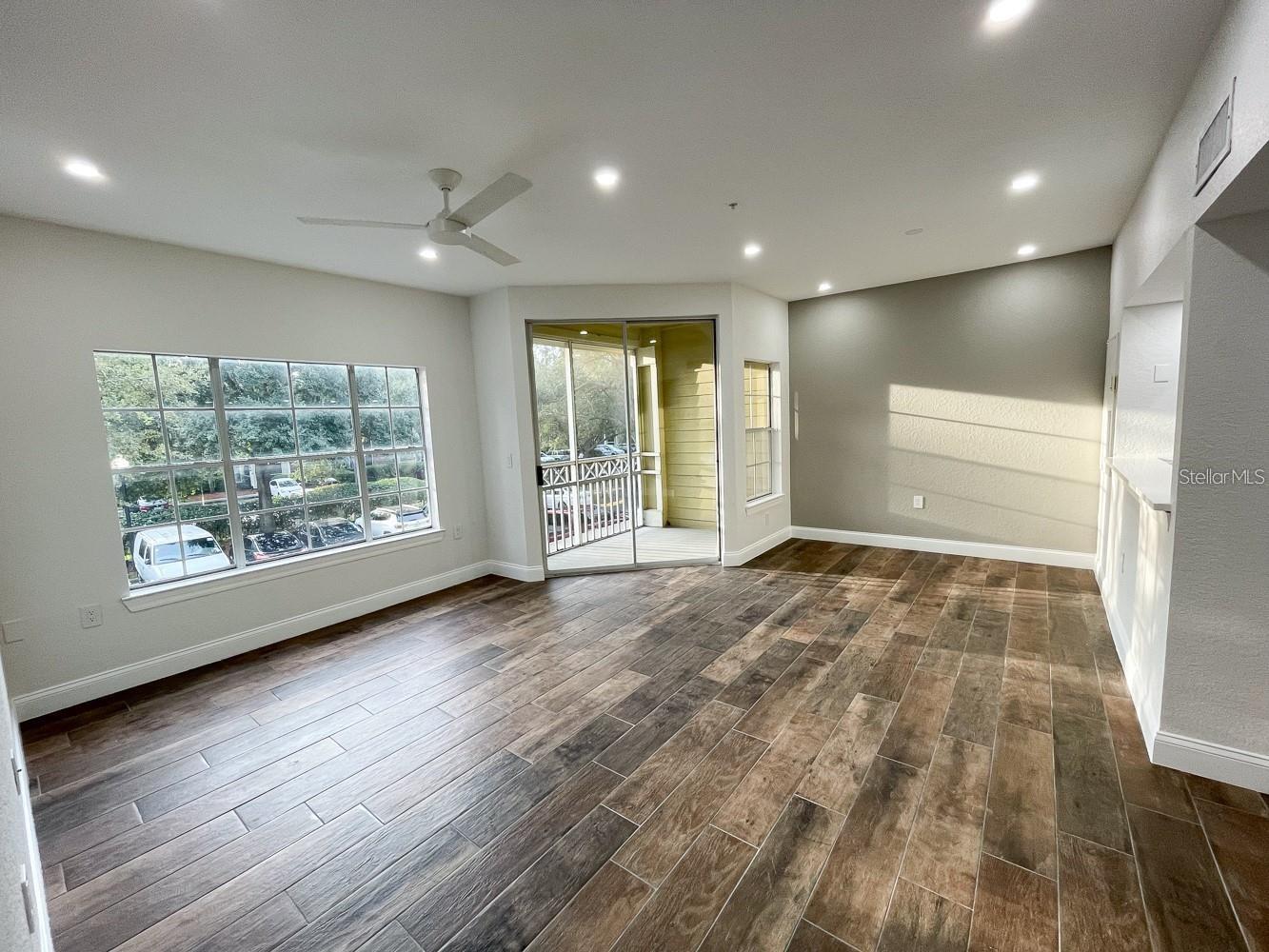 CHARLES TOWNE/PK CENTRAL CONDO - Residential