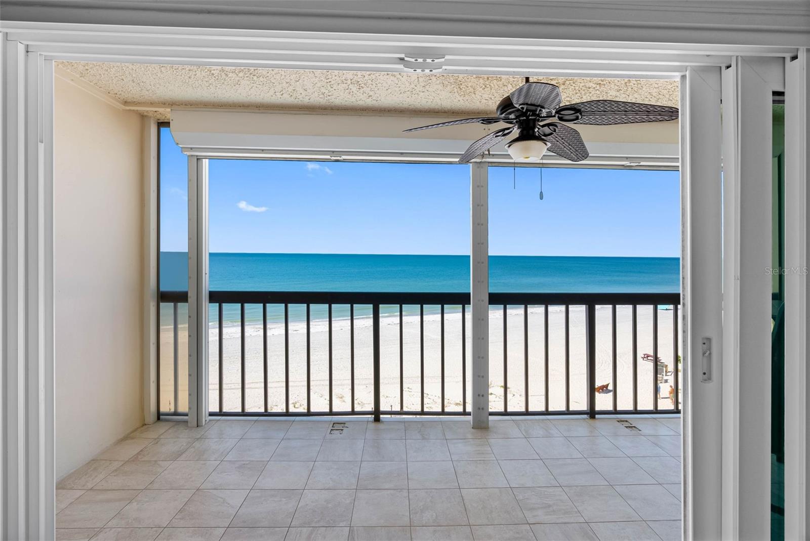 TAHITIAN TOWERS CONDO - Residential