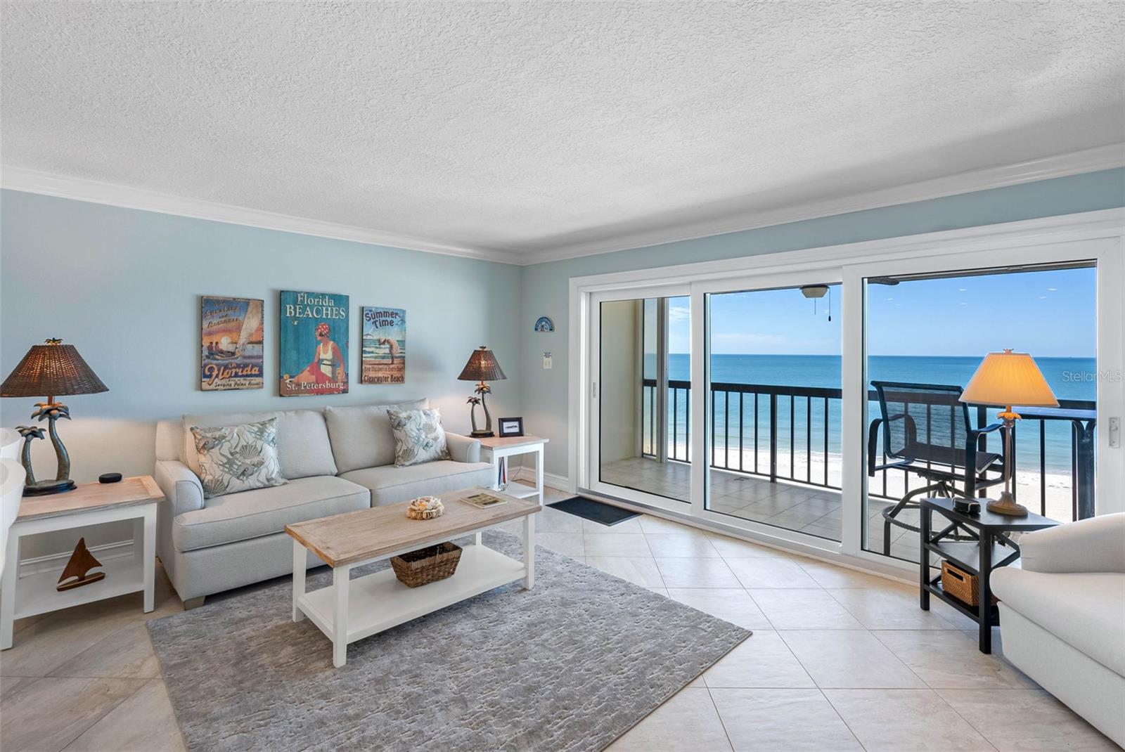 TAHITIAN TOWERS CONDO - Residential