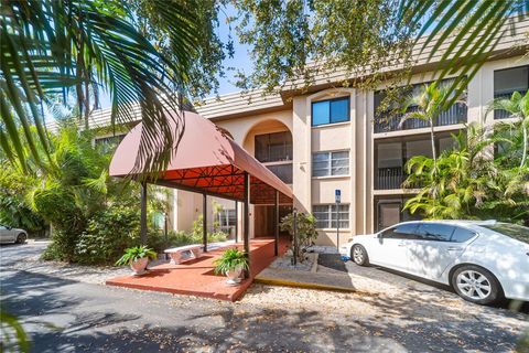 Photo of 3700 S Osprey Avenue #118, Sarasota, FL 34239 (MLS # A4683813)