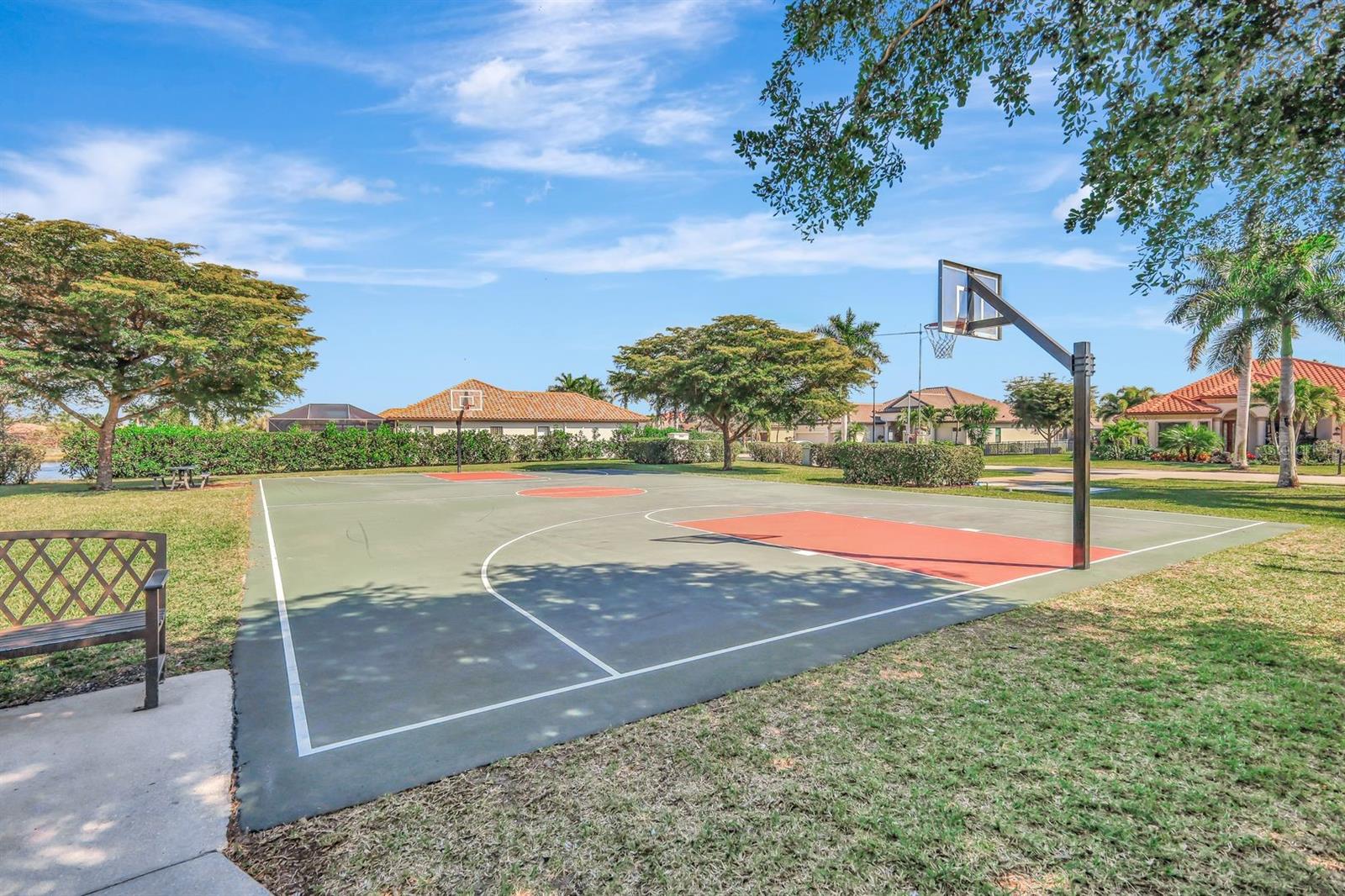 REFLECTION ISLES - Residential