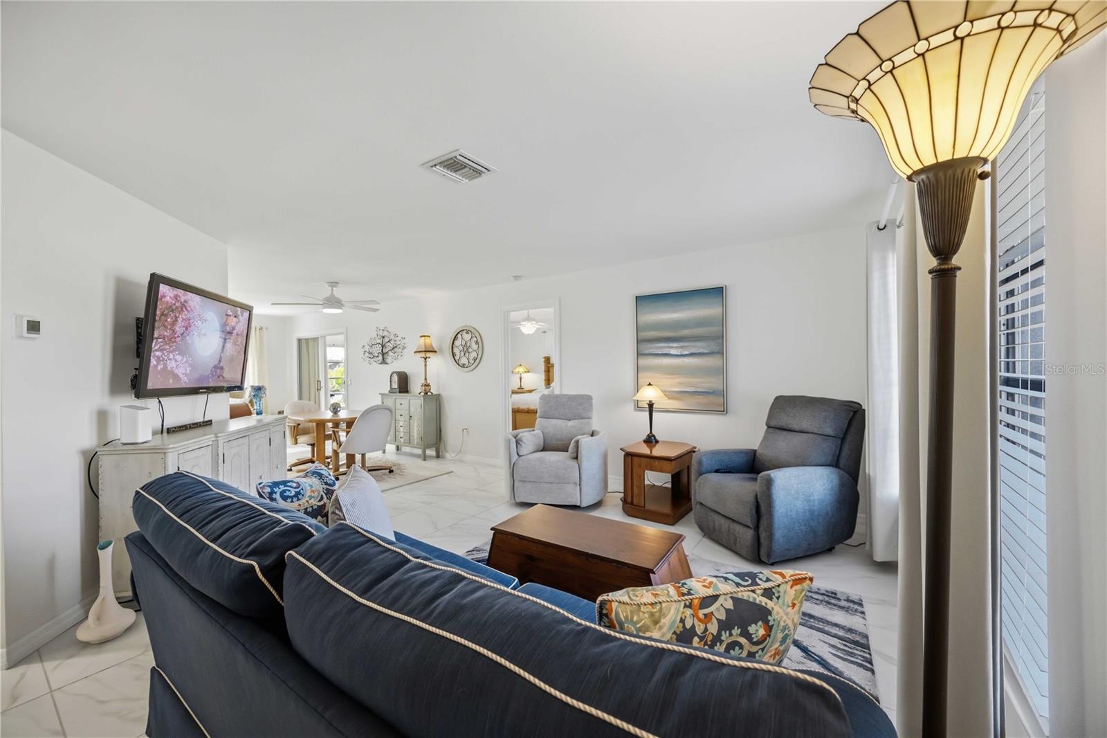 ROTONDA WEST PEBBLE BEACH - Residential