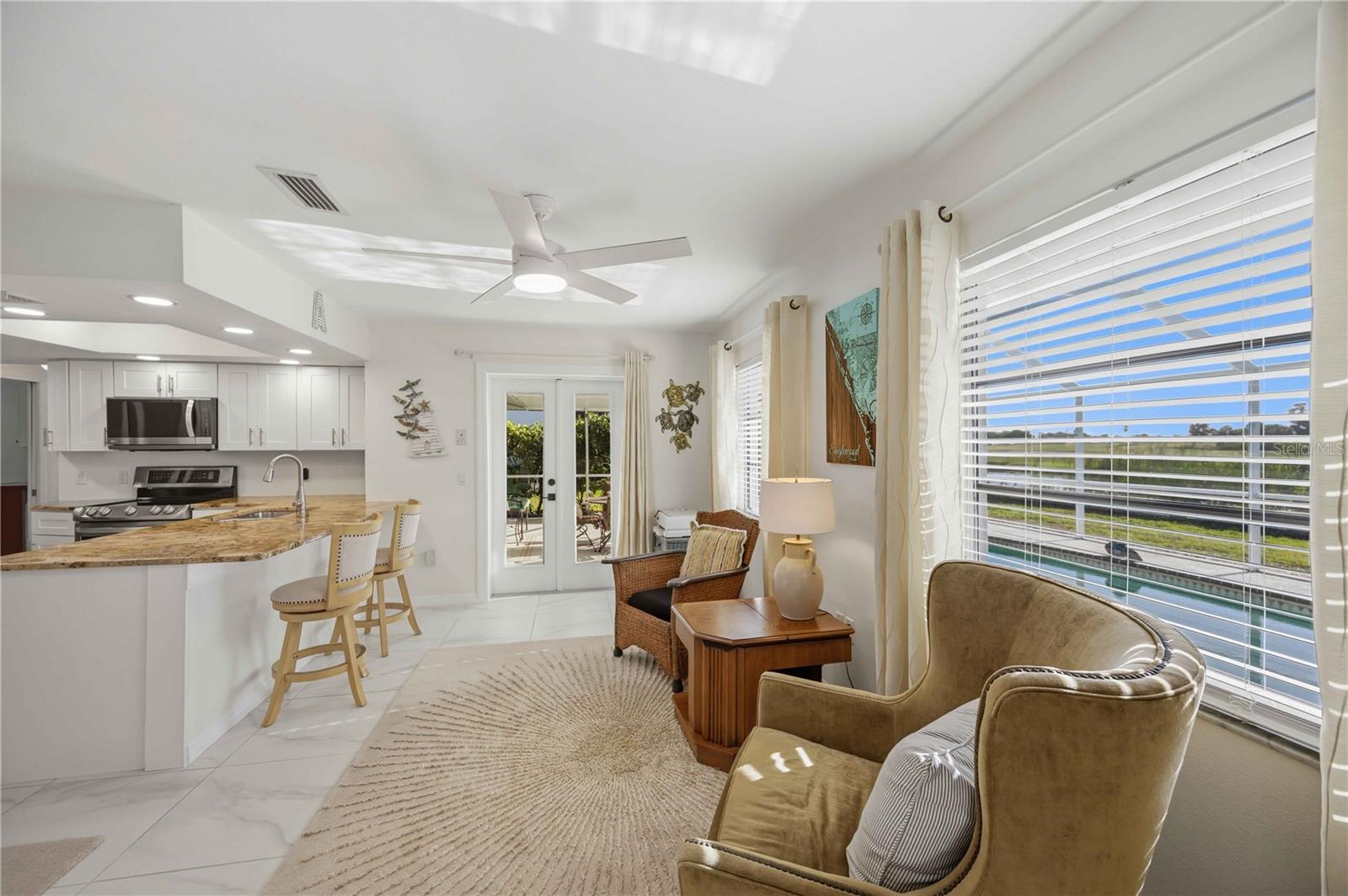 ROTONDA WEST PEBBLE BEACH - Residential