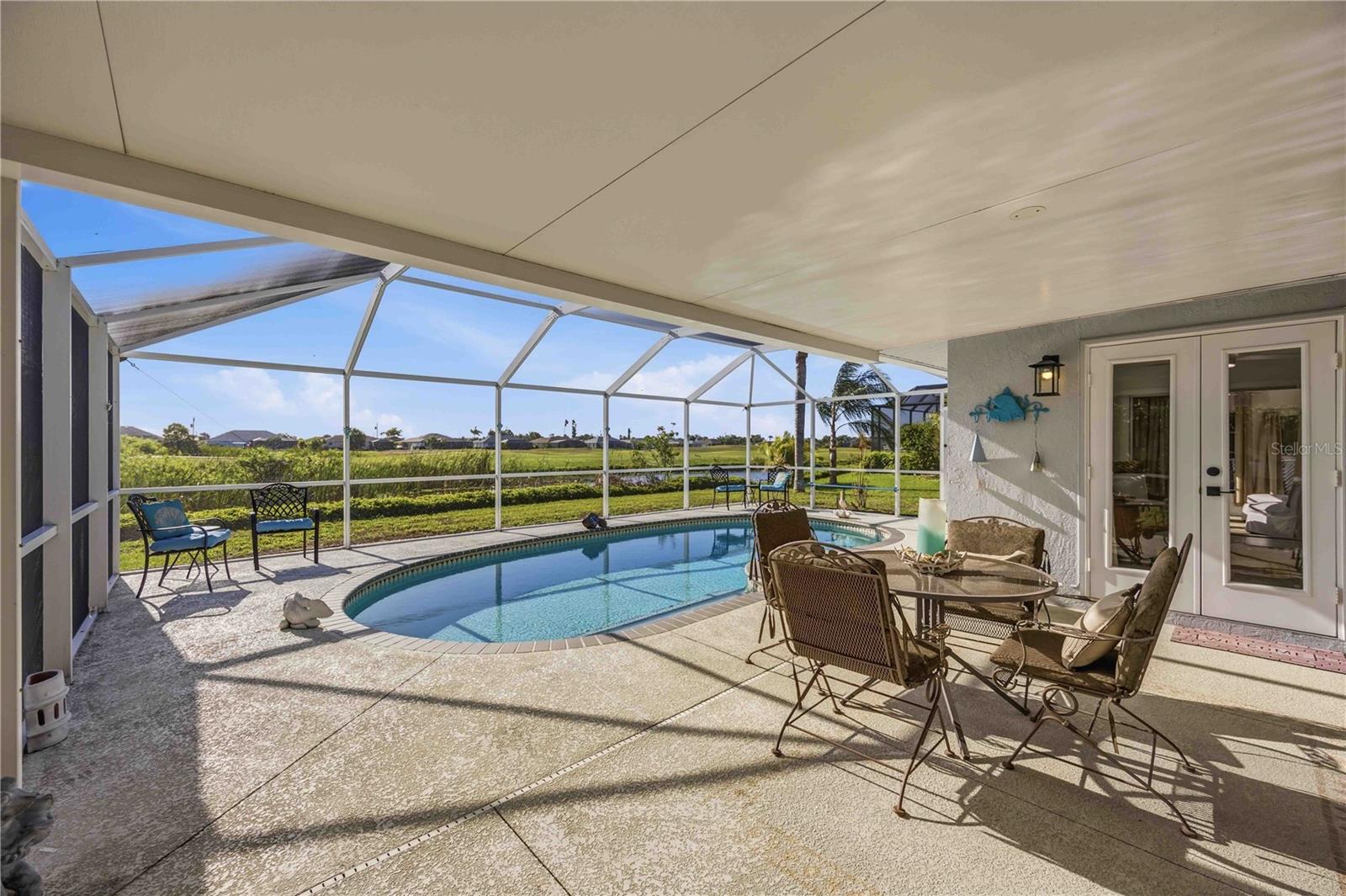 ROTONDA WEST PEBBLE BEACH - Residential