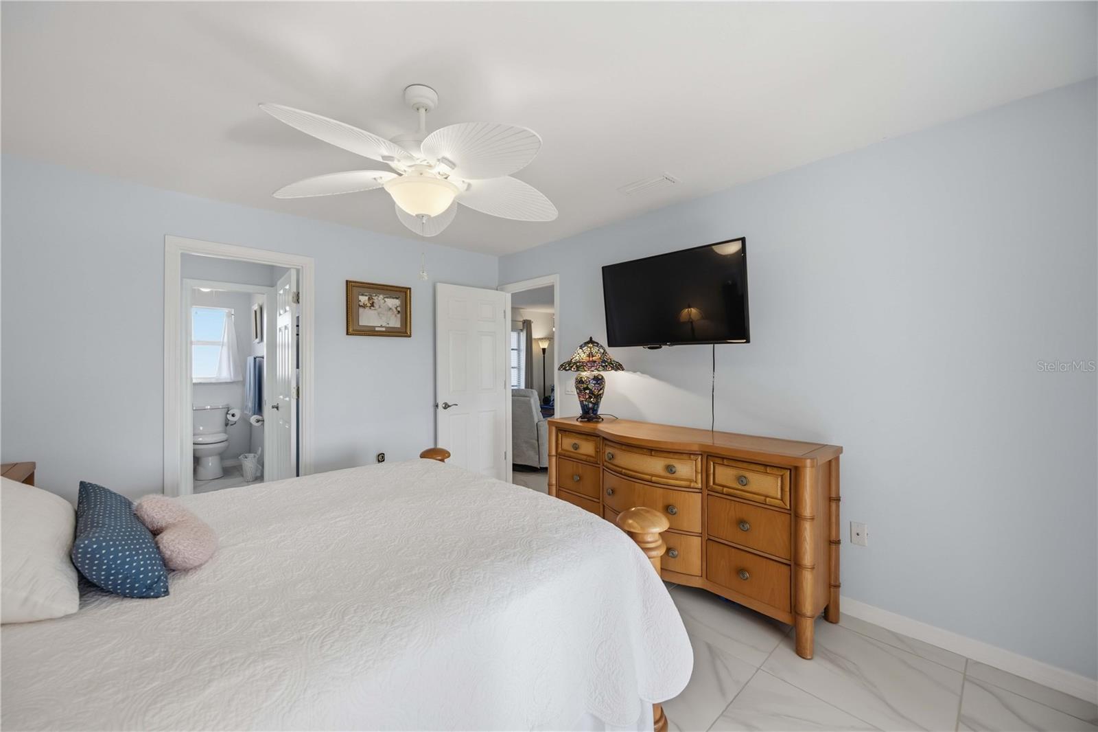 ROTONDA WEST PEBBLE BEACH - Residential